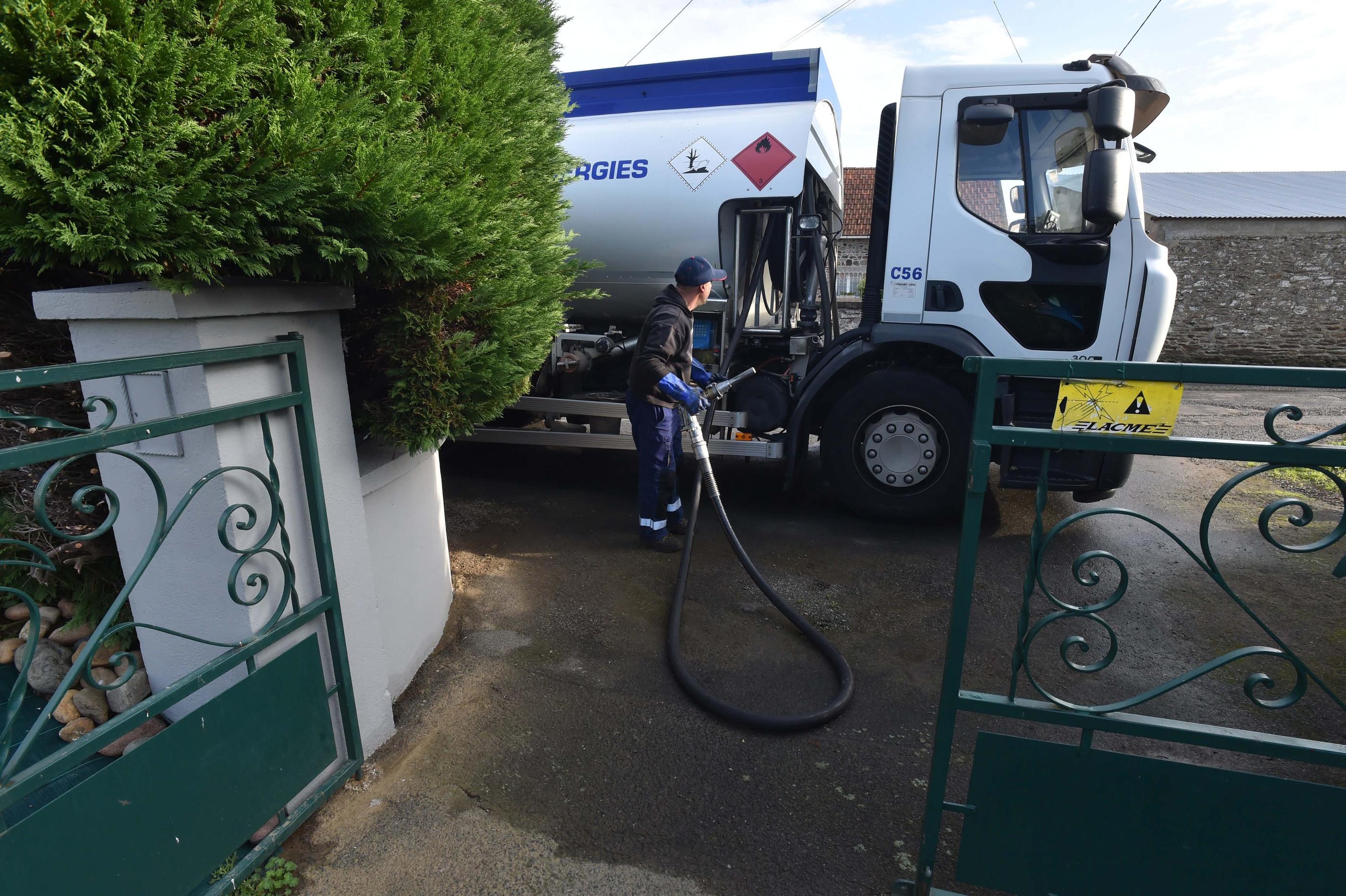 Le fioul domestique s’affiche aujourd’hui, en moyenne en France, à 1,15 euro le litre. MAXPPP/LE TELEGRAMME/PHOTO PQR/Claude Prigent