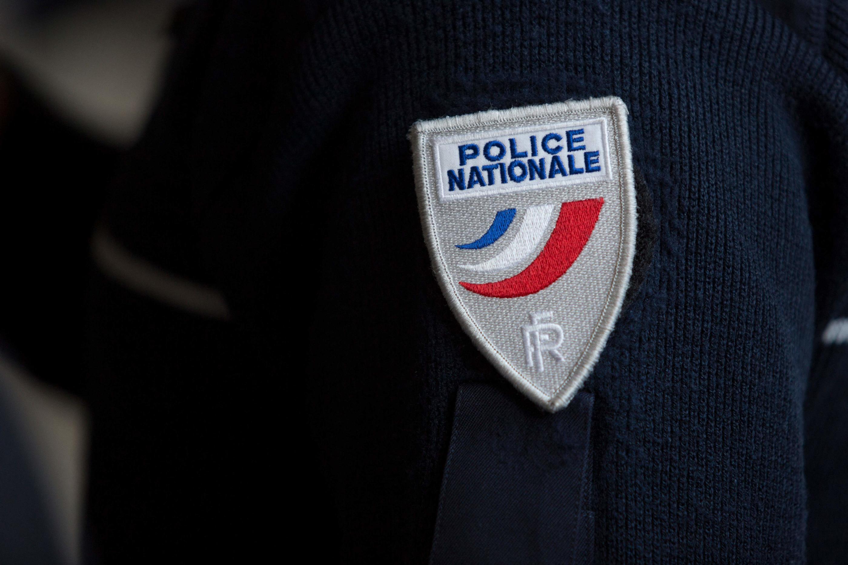 Interpellé en région parisienne, le jeune homme doit à présent être réacheminé sur La Rochelle, indique le procureur de la République de Charente-Maritime. AFP/Geoffroy Van der Hasselt