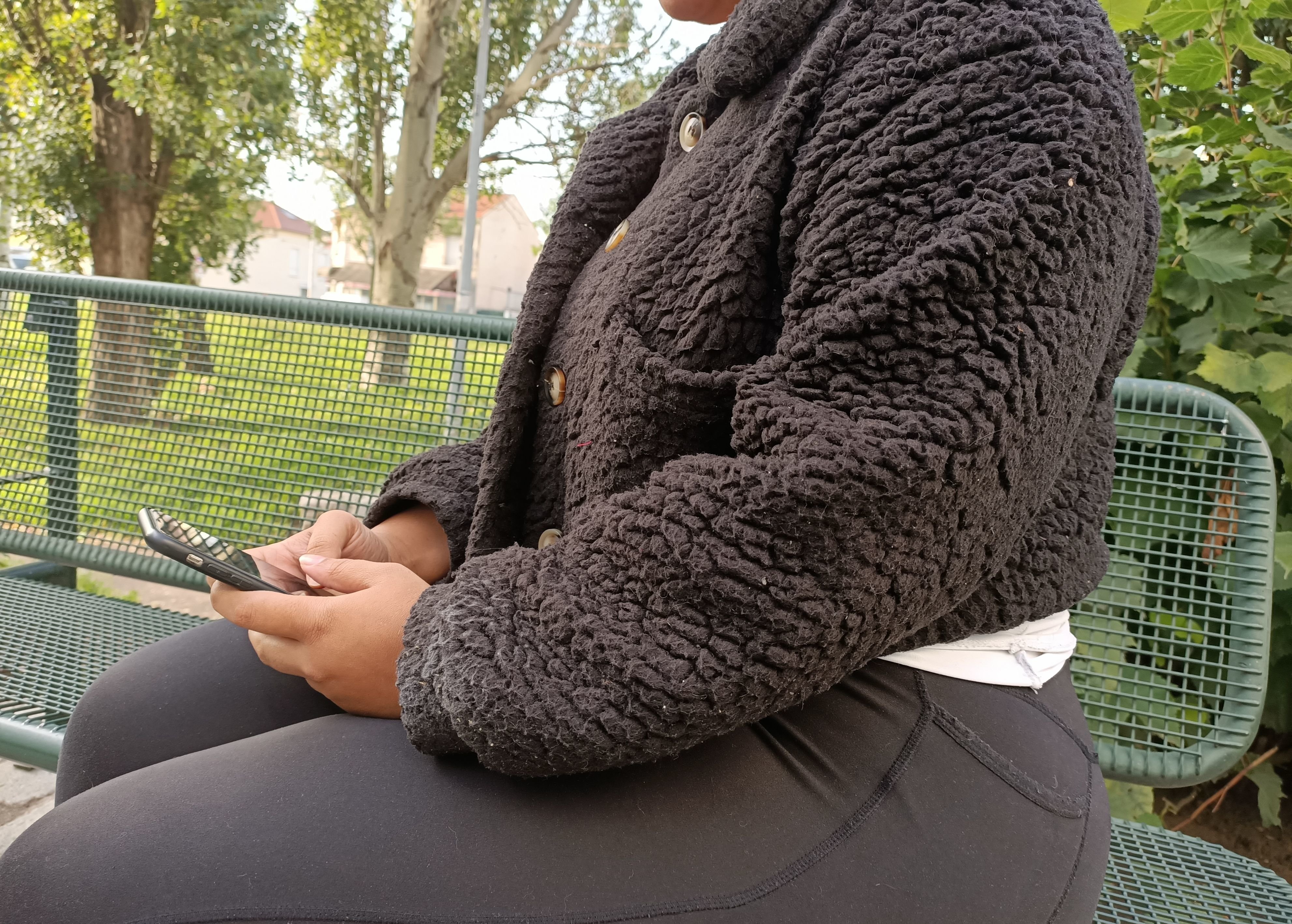 Shanah, 24 ans, habitante de Seine-Saint-Denis, est harcelée en ligne par le créateur d'un compte créé sur l'application Telegram dans lequel des hommes s'échangent des photos intimes de femmes sans leur consentement. LP/Maïram Guissé