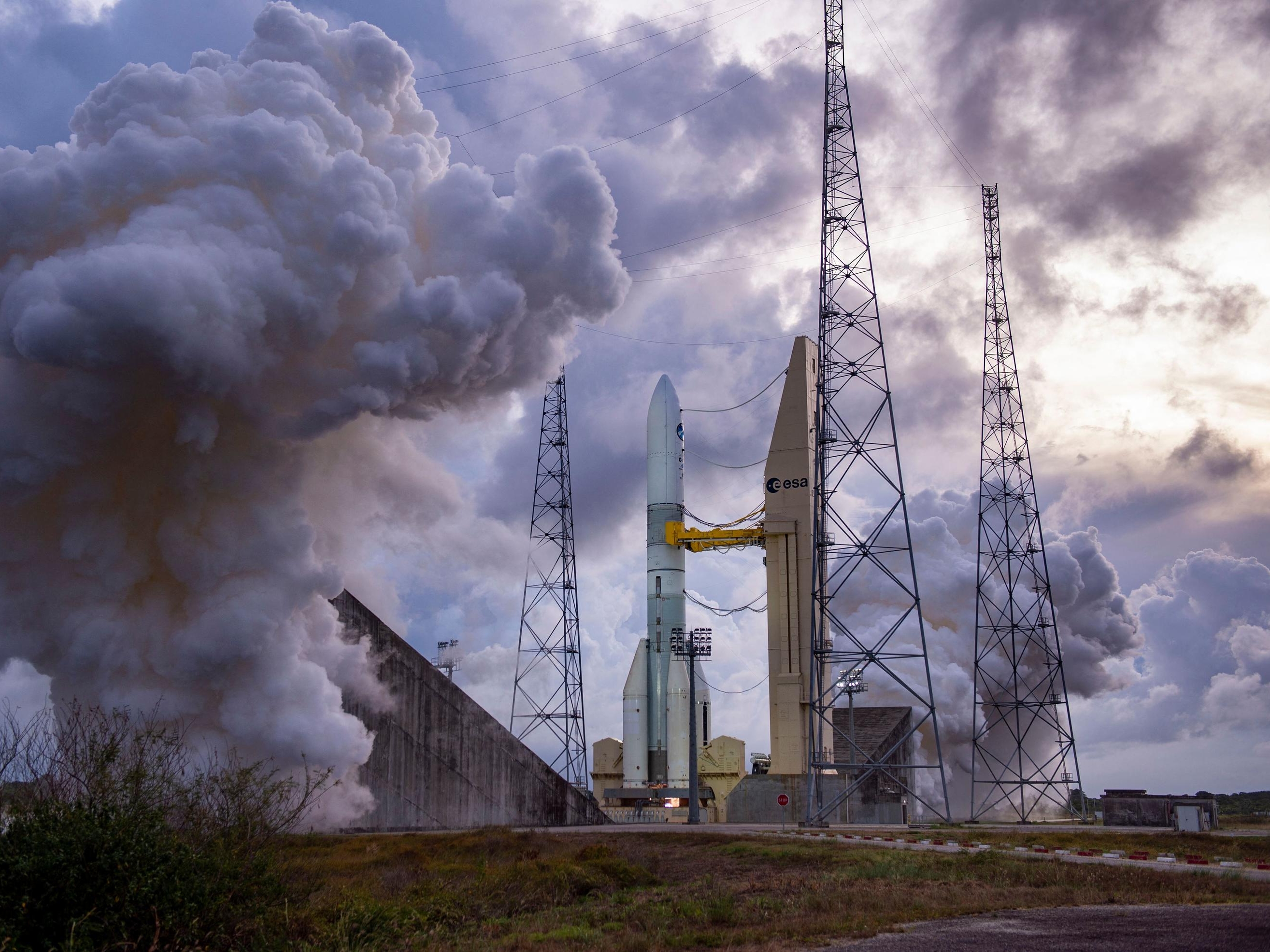 Un essai de la fusée Ariane 6 au centre spatial guyanais à Kourou, le 23 novembre 2023. AFP/P.Piron/Ariane Group