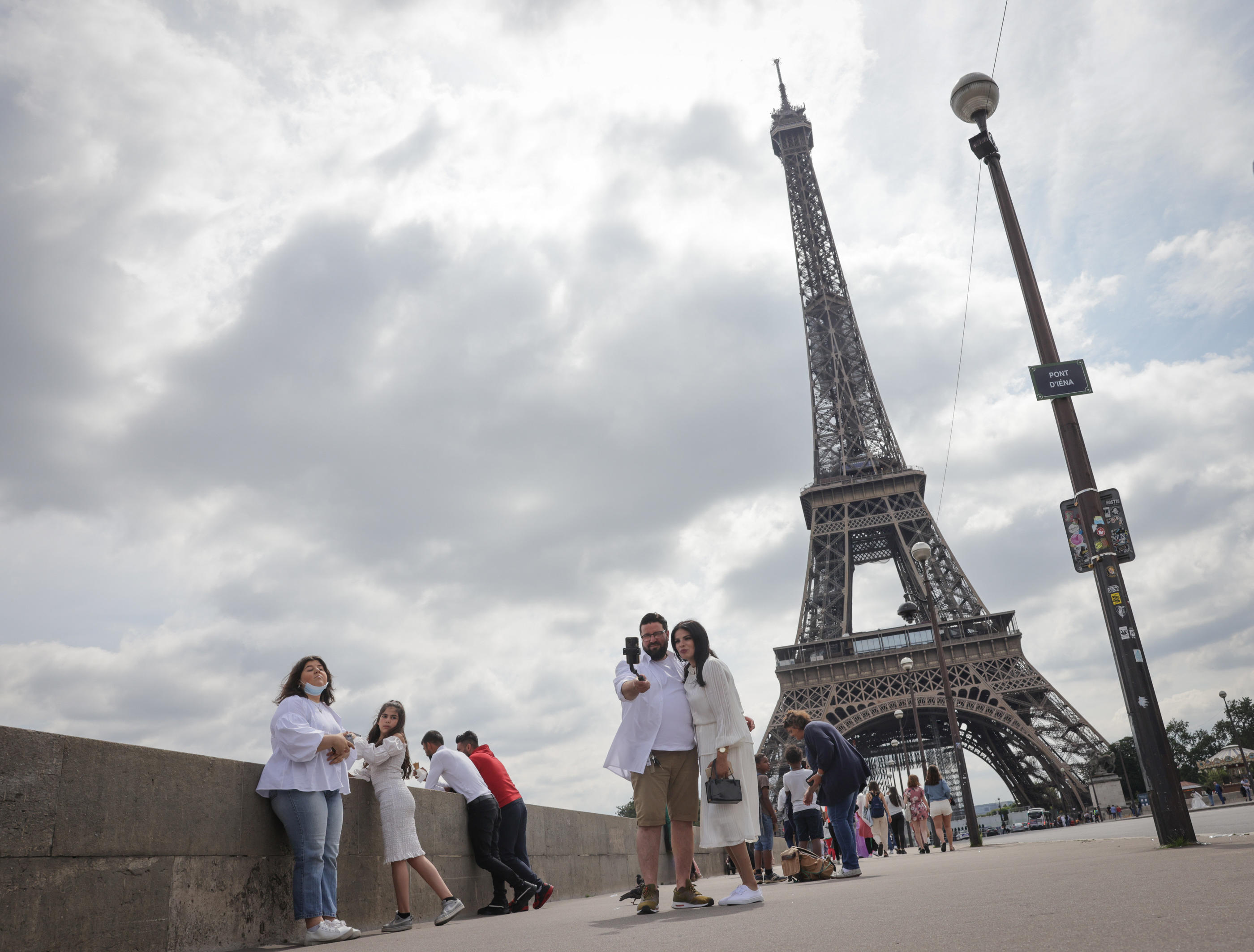 Tour Eiffel - 🇫🇷 La tour Eiffel étend ses horaires en