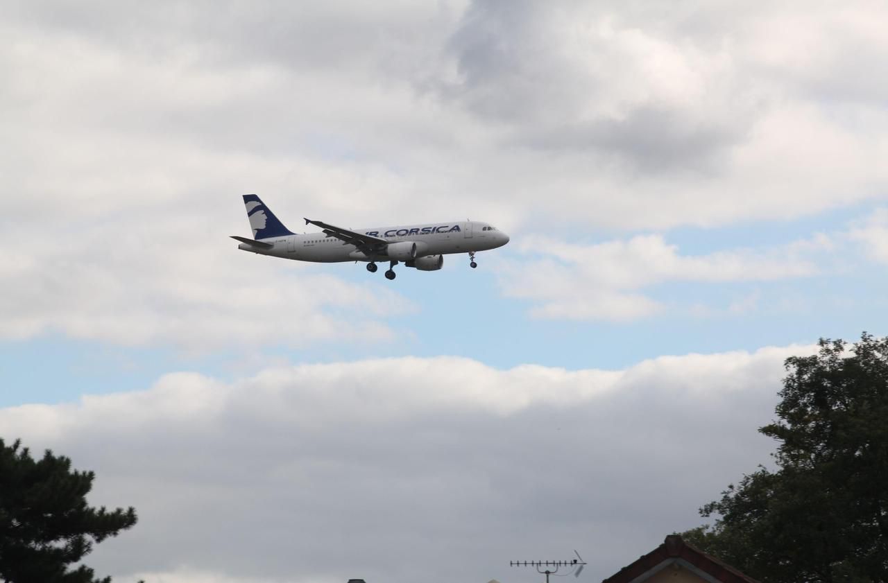 <b></b> Illustration. Selon l’association ozoirienne contre les nuisances aériennes, quelque 360 avions transitent par Ozoir avant d’atterrir à Orly, chaque jour. 