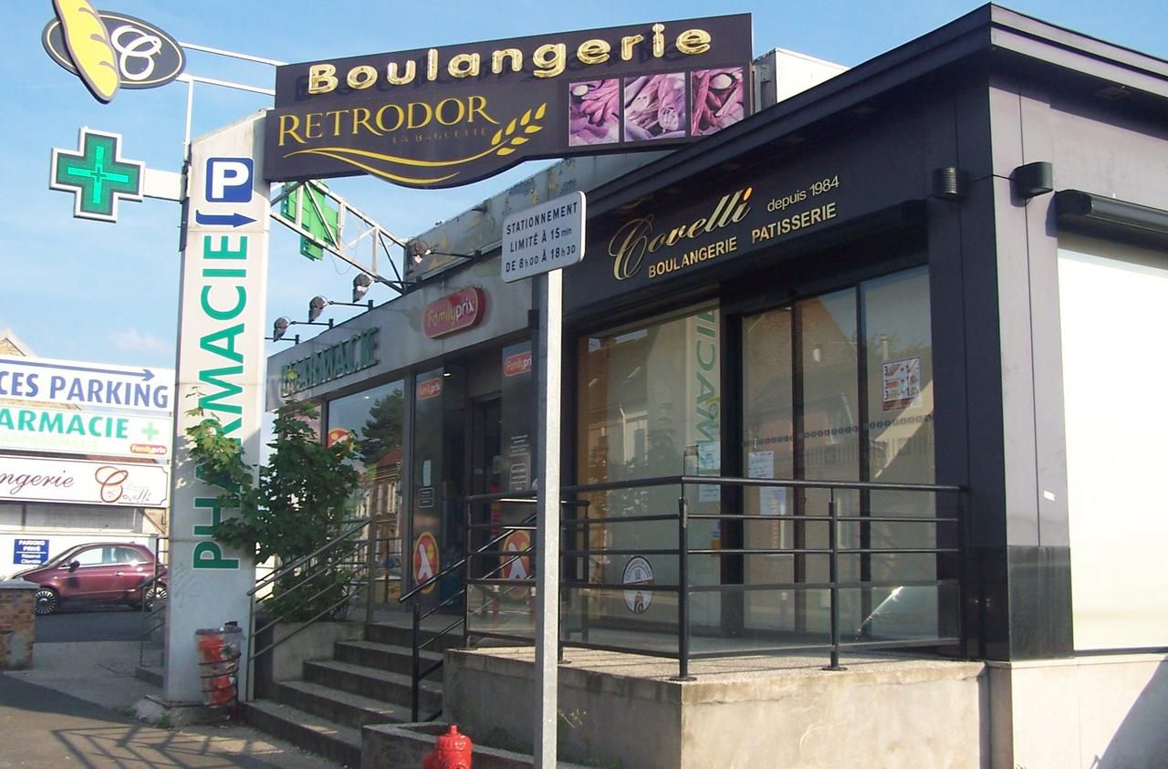 <b></b> Beauvais, ce jeudi. L’homme a tenté de pénétrer dans cette boulangerie de la rue de Clermont. Il a pris la fuite à l’arrivée des policiers. 