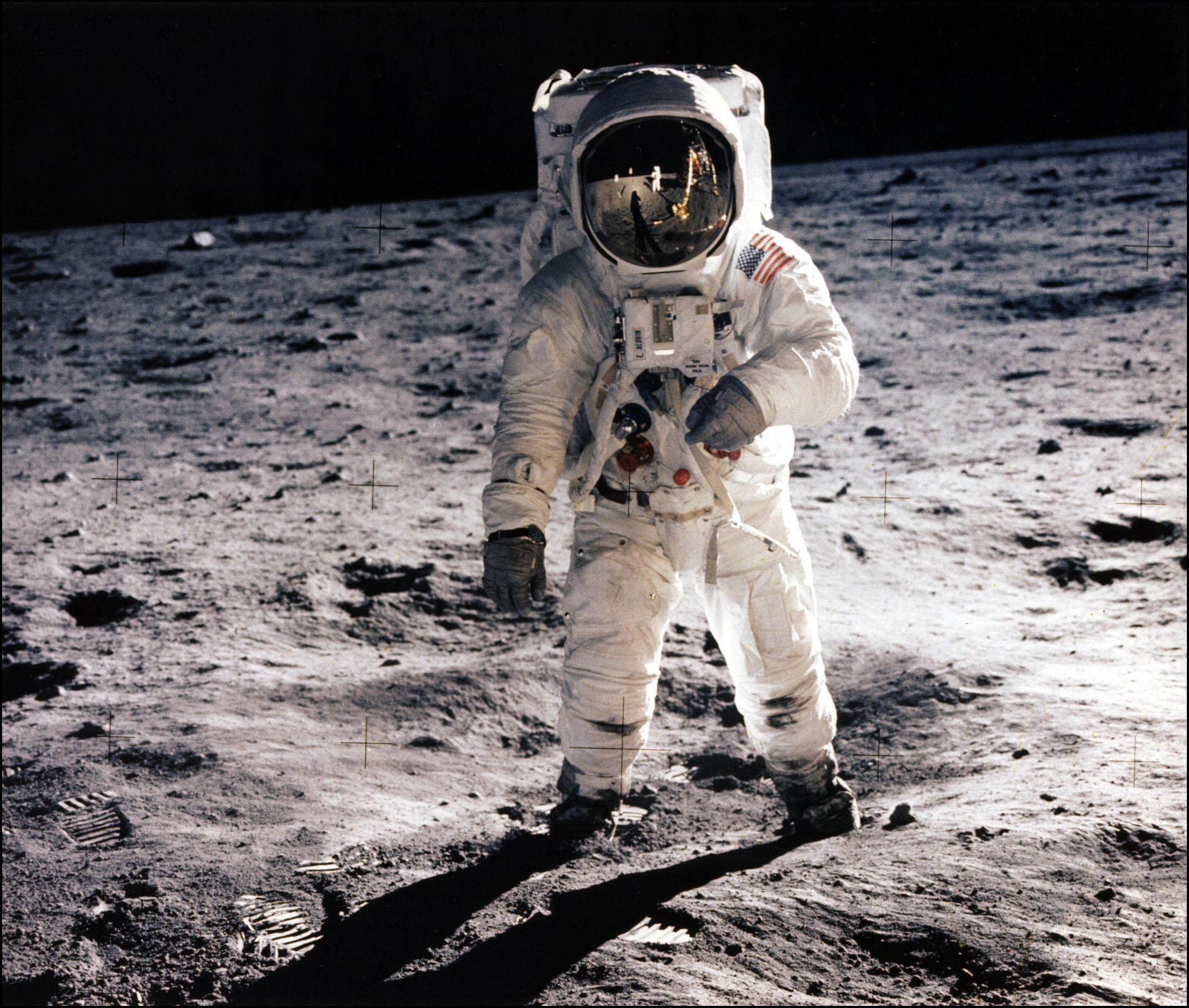 Le 20 juillet 1969, Neil Armstrong prend en photo Buzz Aldrin alors qu'ils viennent de poser le pied sur la Lune. AFP/Nasa