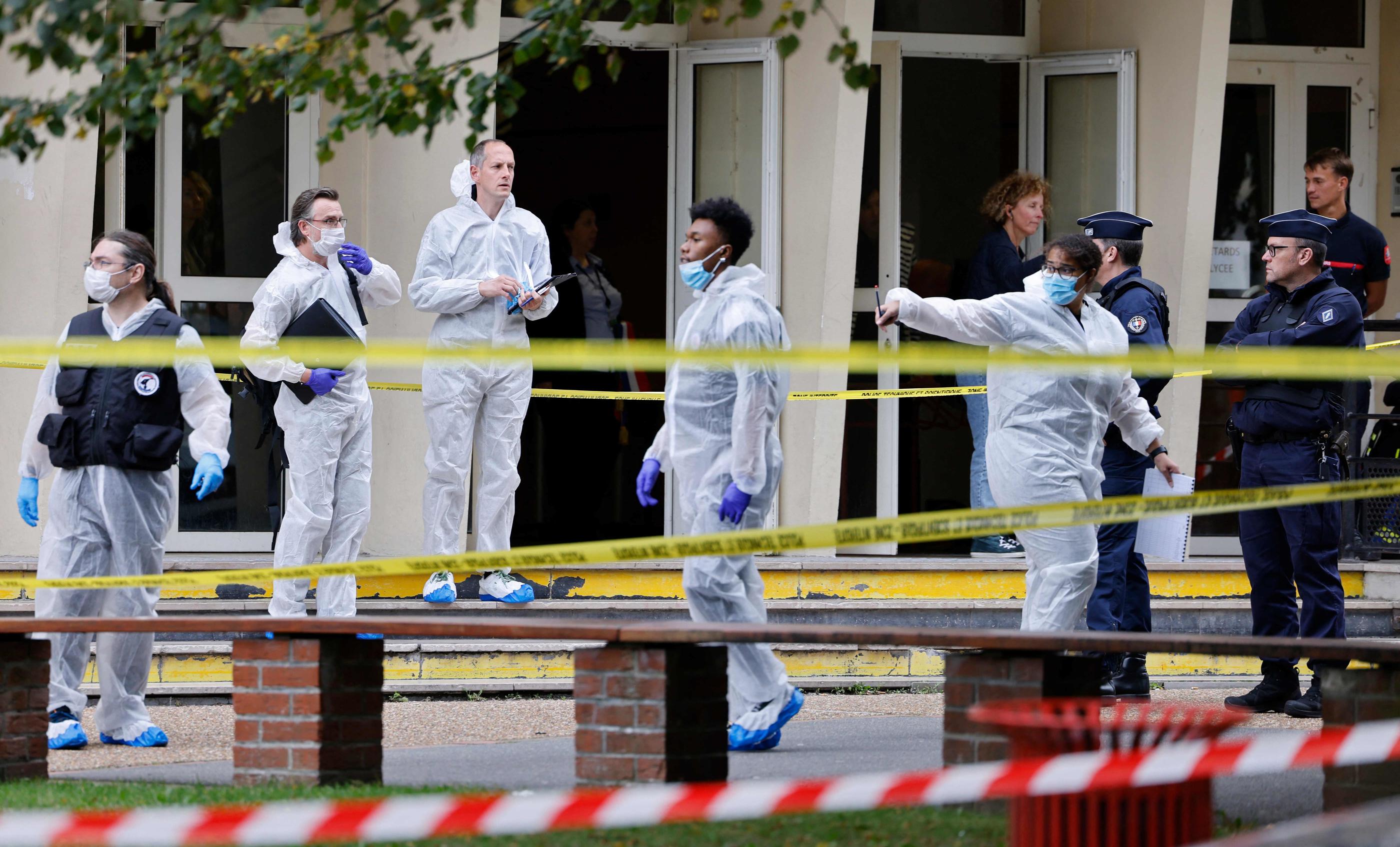 Un professeur a été tué ce vendredi dans un lycée d'Arras par un ancien élève de l'établissement, d'origine tchétchène. AFP/Ludovic Marin