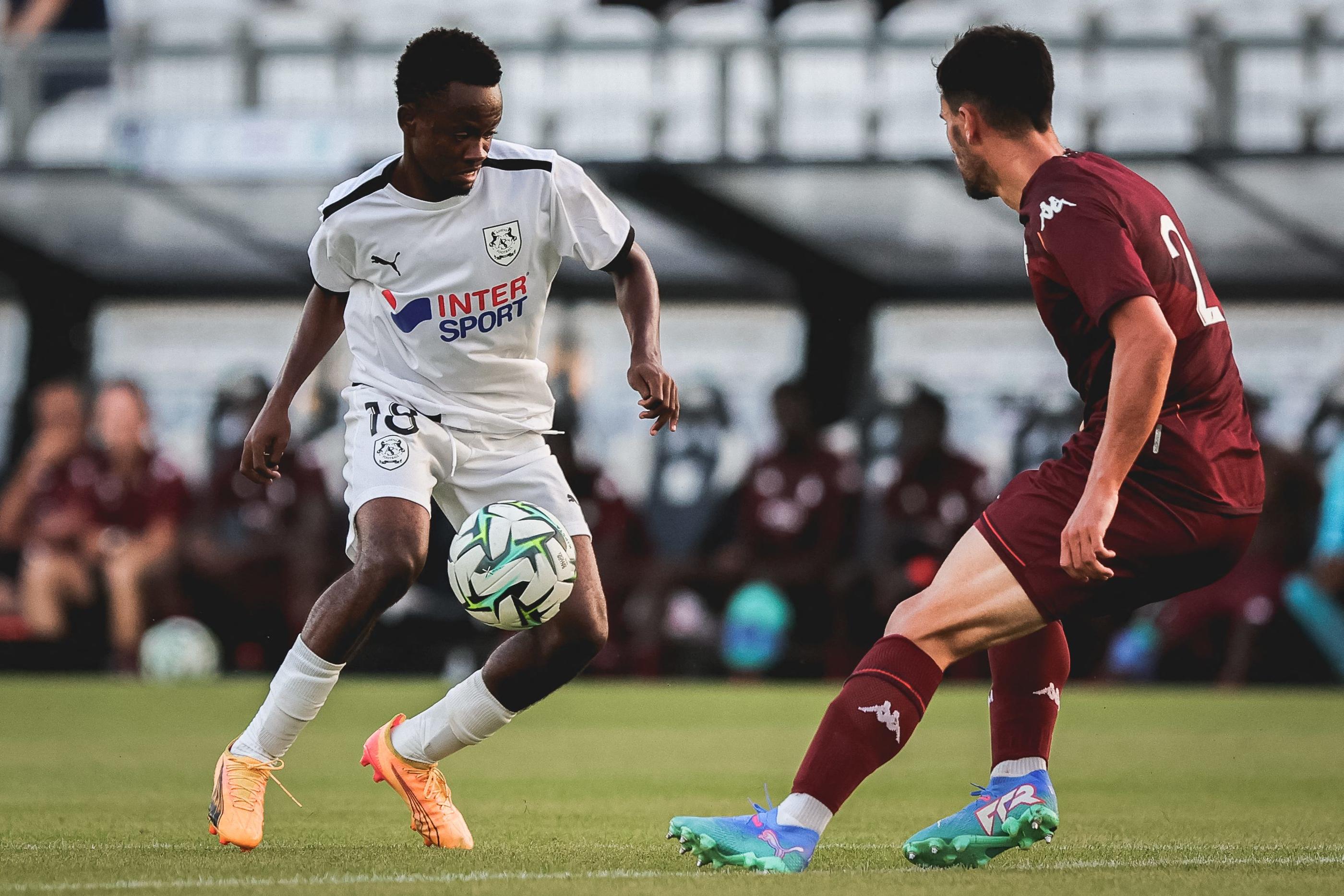 Amiens-Metz, l'une des affiches que l'on retrouvera cette saison en Ligue 2, dans un contexte particulier. Photo Charles Bury / Courrier Picard.