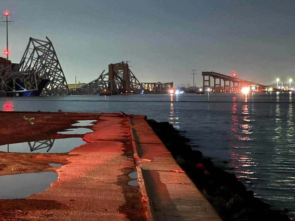 Le pont Francis Scott Key après son effondrement, à Baltimore (États-Unis), le 26 mars 2024. REUTERS