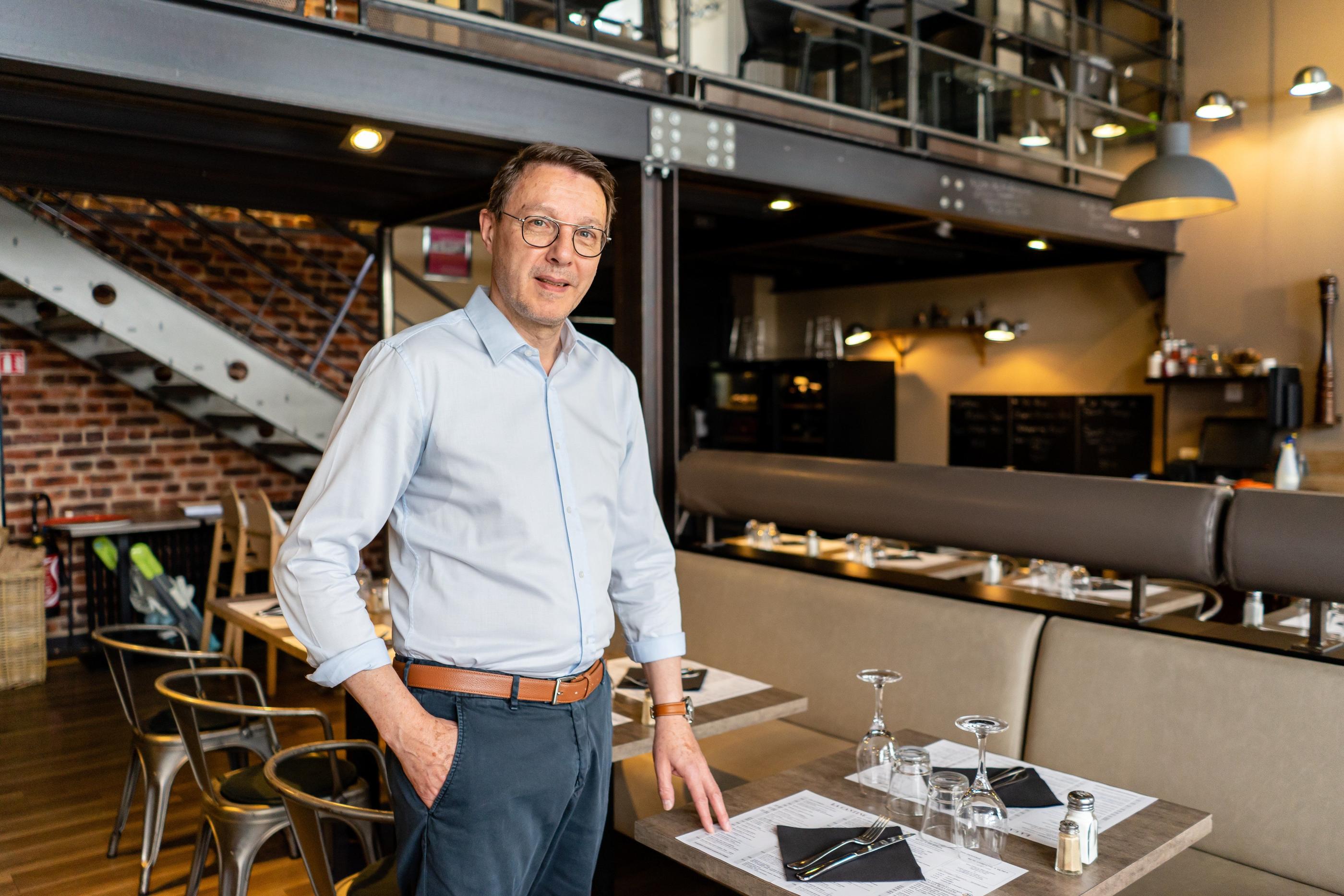 «Nous allons fermer l’après-midi, contrairement aux étés précédents. Je n’ai pas le choix», déplore Yanic Robichon, gérant du restaurant La Cantine à Deauville, face au manque de saisonniers. LP/Cidjy Pierre