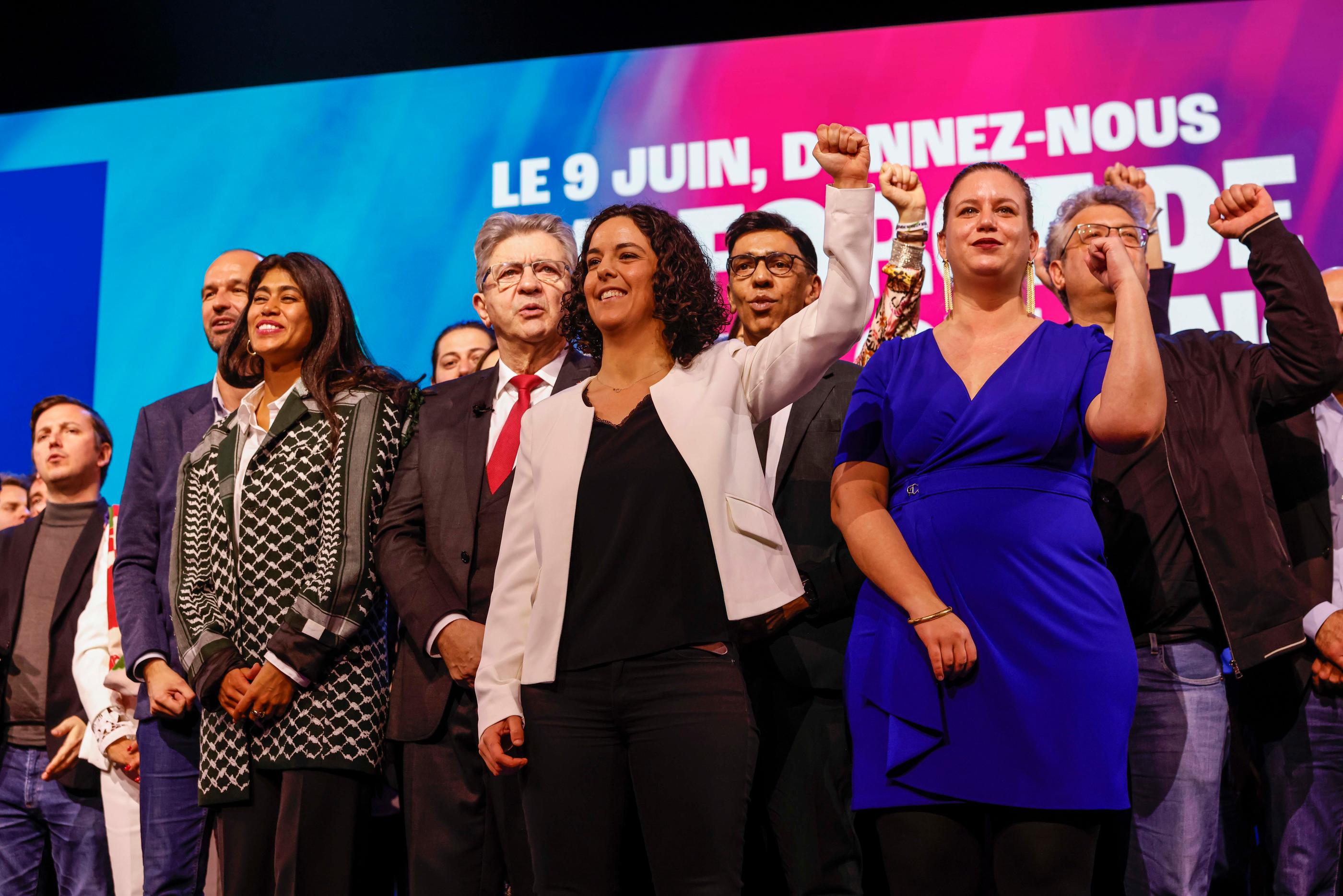 Rima Hassan, Jean-Luc Mélenchon, Manon Aubry et Mathilde Panot à Villepinte, le 16 mars 2024. Photo : LP / Olivier Corsan