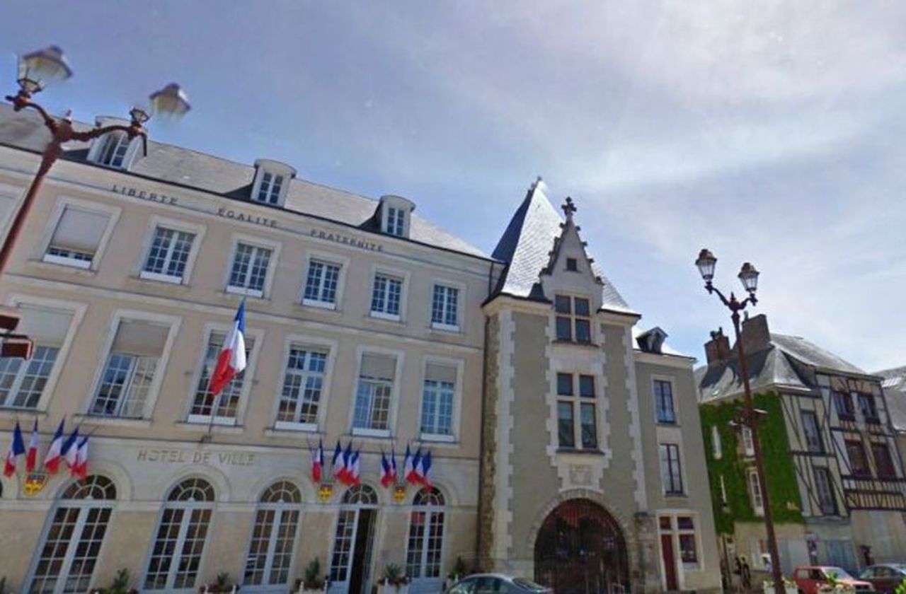 <b></b> La mairie du Mans (Sarthe)