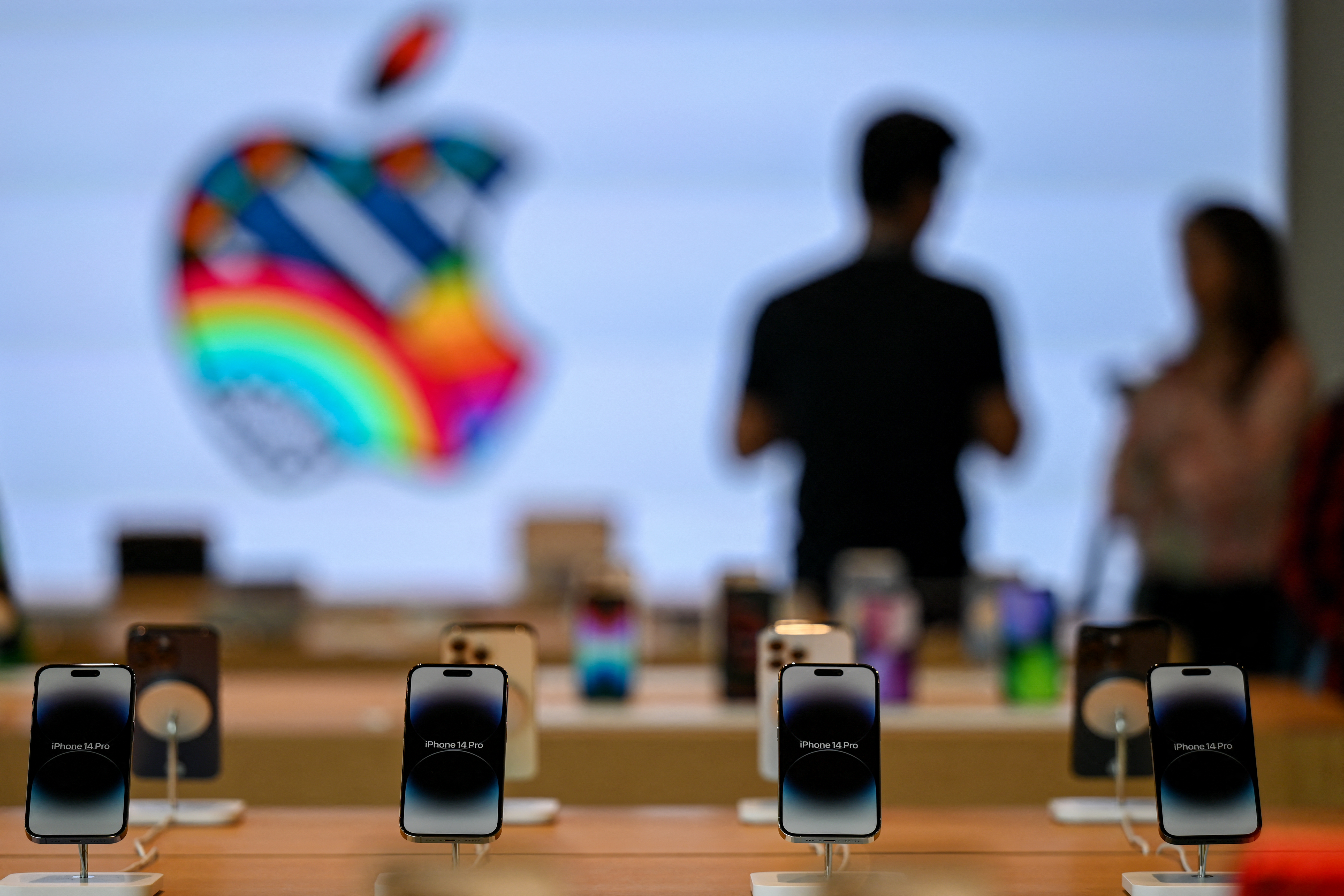 Les iPhone dont la date de sortie est antérieure à 2018 ne seront pas compatibles avec iOS 18. AFP/ Punit Paranjpe