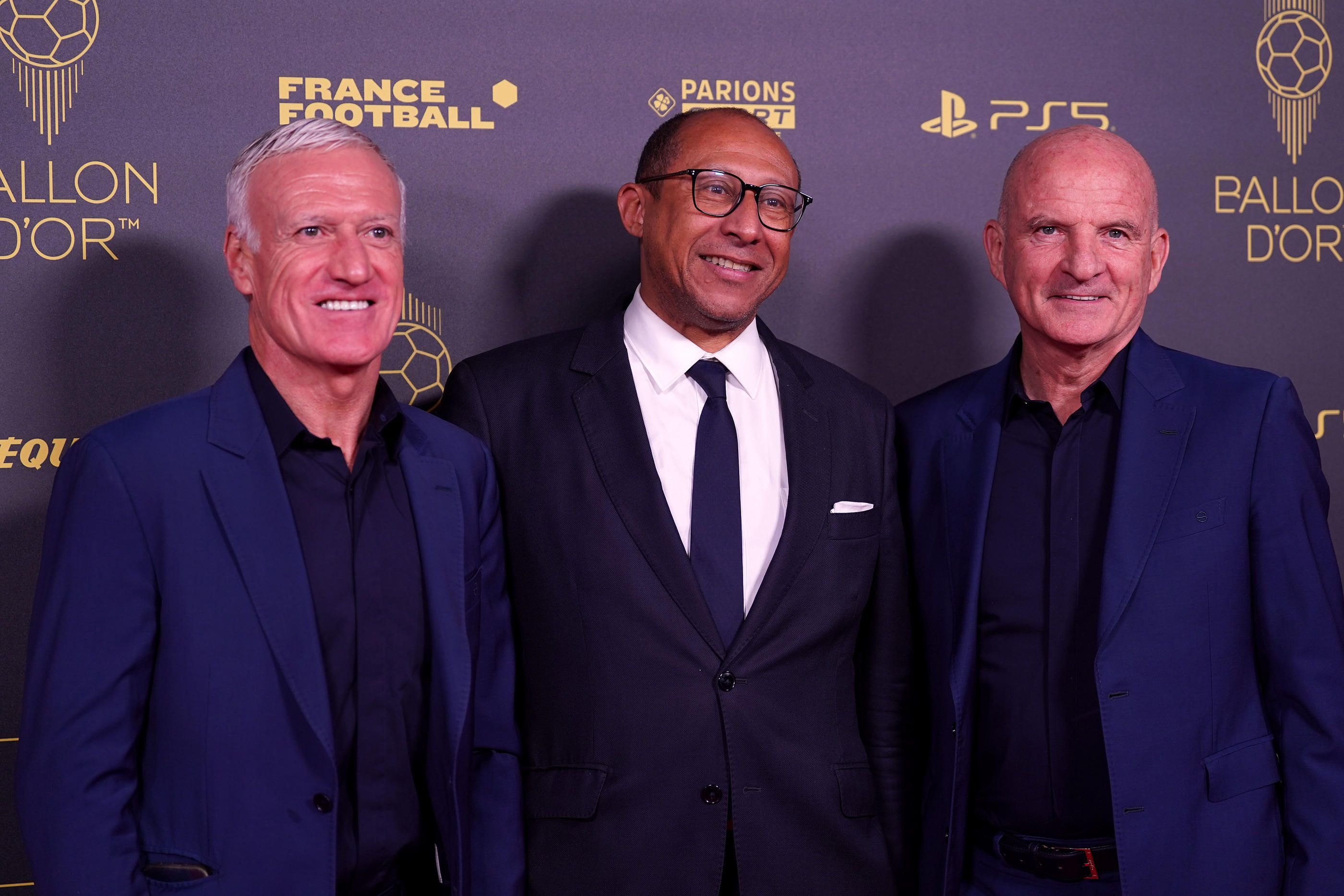 Didier Deschamps et Philippe Diallo, ici avec Guy Stephan, l'adjoint du sélectionneur, ont échangé ce lundi.Icon sport