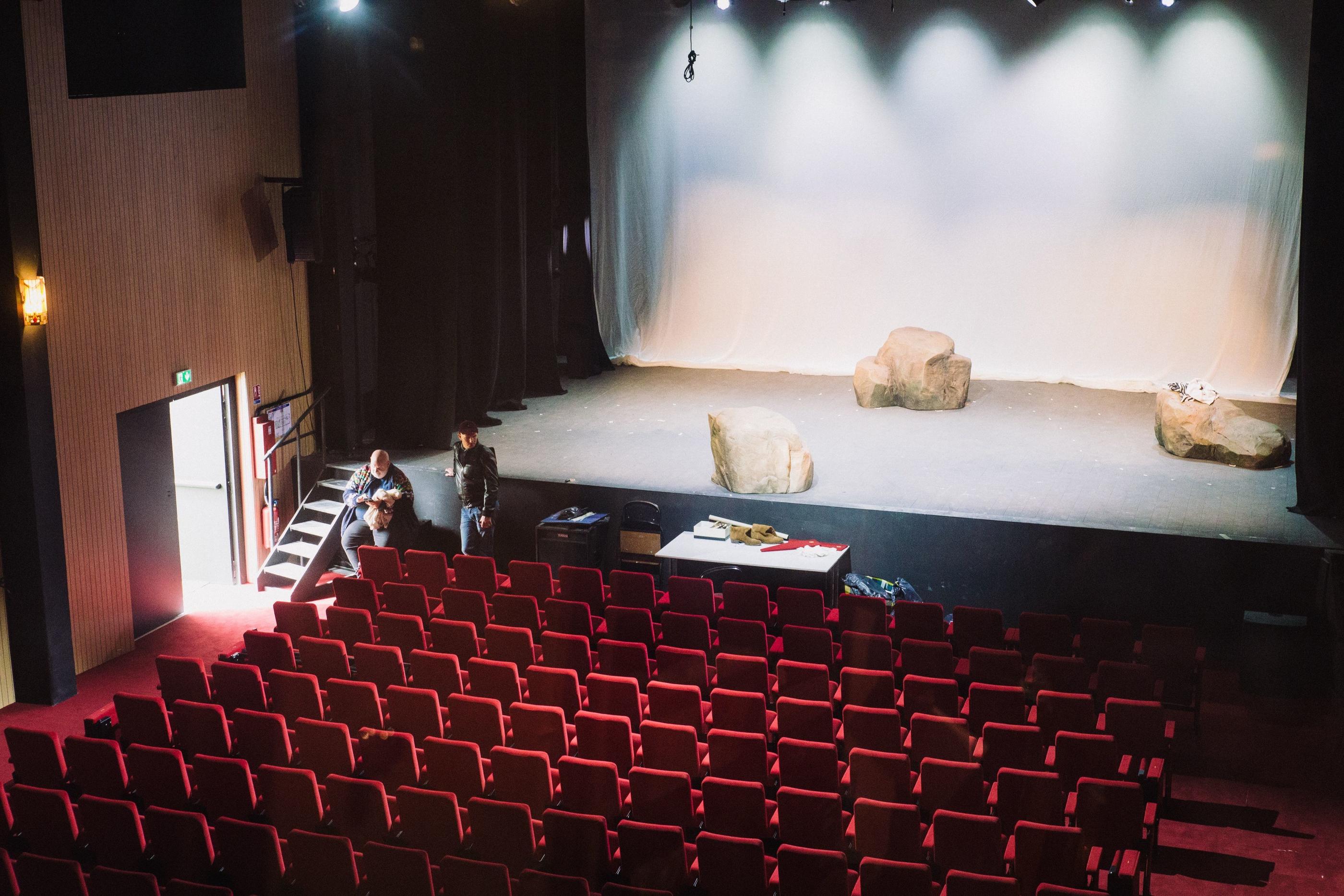 Fermée depuis décembre 2018, la salle du théâtre des Gémeaux, qui ouvre en lieu et place du théâtre de Ménilmontant, a été rénovée et remaniée, passant de 400 à 300 sièges flambant neufs. LP/Philippe Labrosse