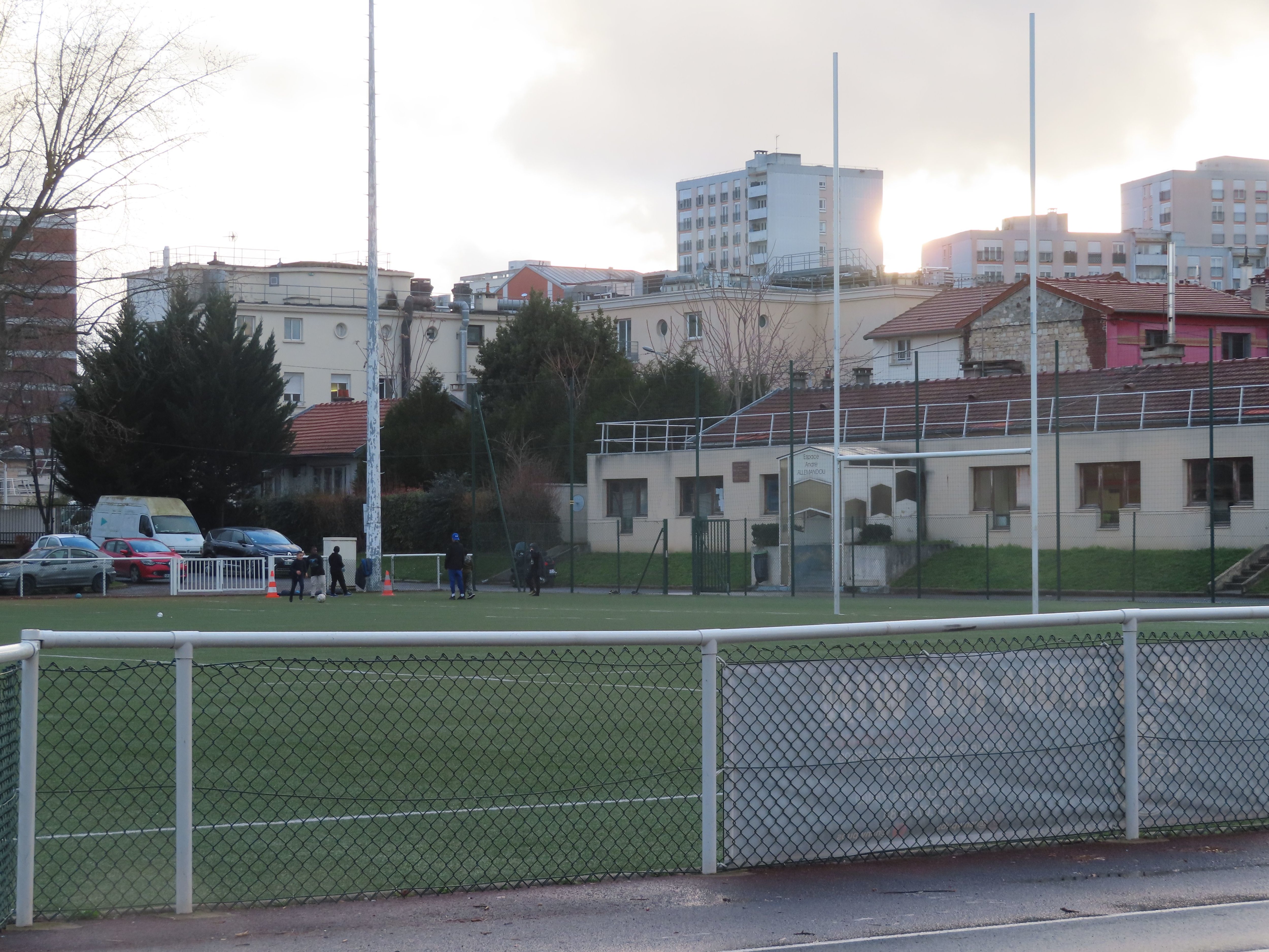 Saint-Ouen (Seine-Saint-Denis), le 23 février 2024. Le stade Pablo-Neruda sera réquisitionné de juin à octobre par le comité d'organisation des Jeux de Paris 2024. LP/A.L.