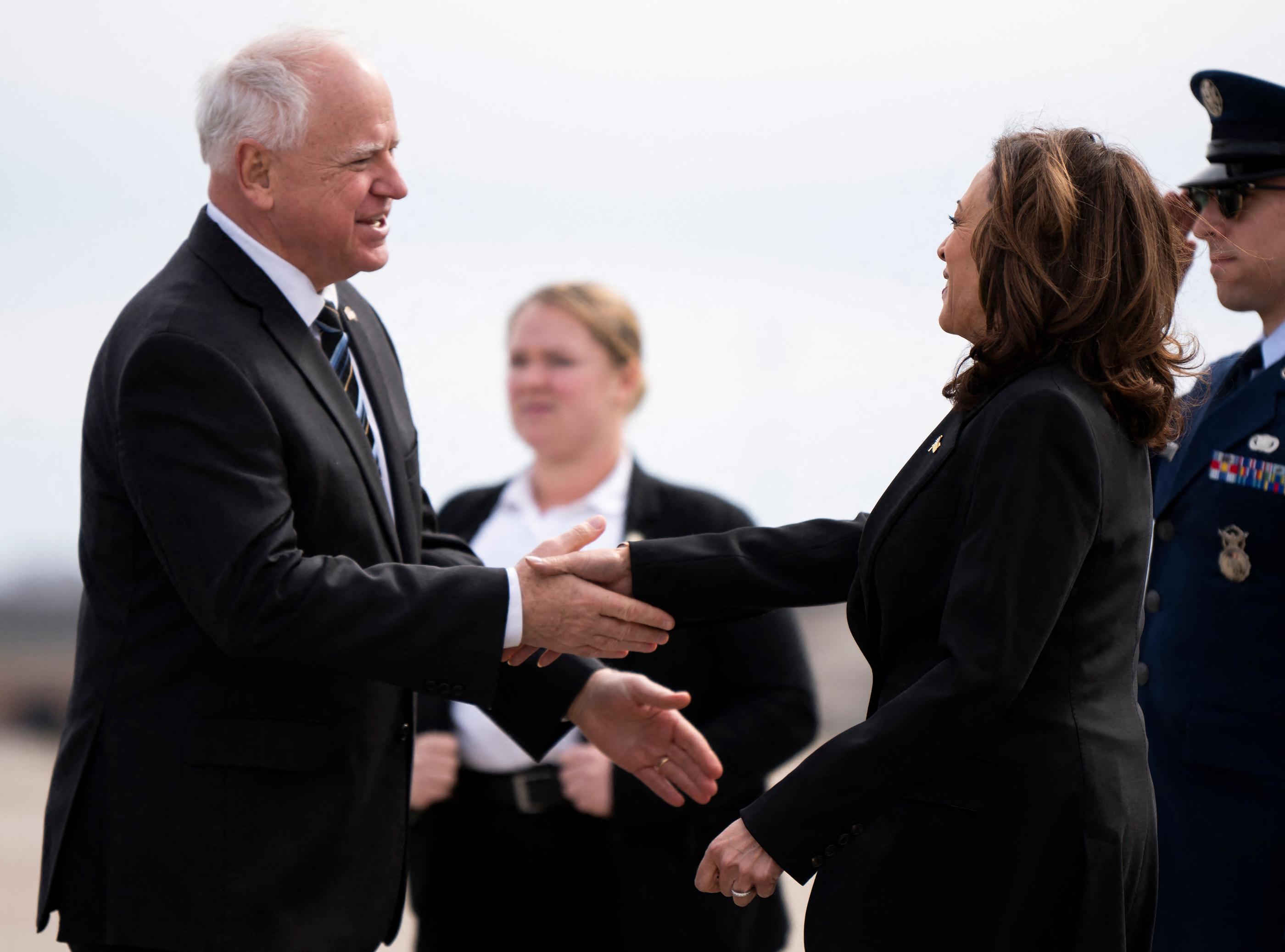 Kamala Harris et Tim Walz feront campagne ensemble. AFP/Stephen Maturen