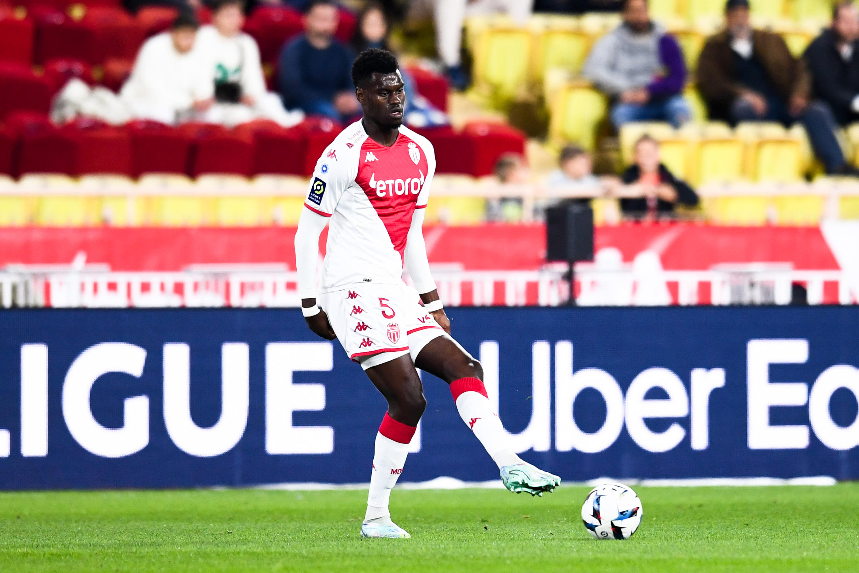 Le défenseur français Benoît Badiashile va rejoindre Chelsea. Icon sport.