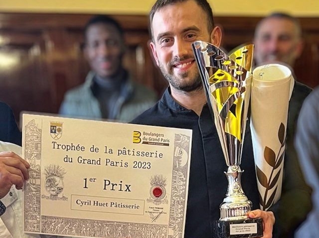Paris (IVe), vendredi 10 février 2023. Installé à Sèvres (Hauts-de-Seine) le pâtissier Cyril Huet a remporté le concours de la meilleure pâtisserie du Grand Paris 2023. DR.