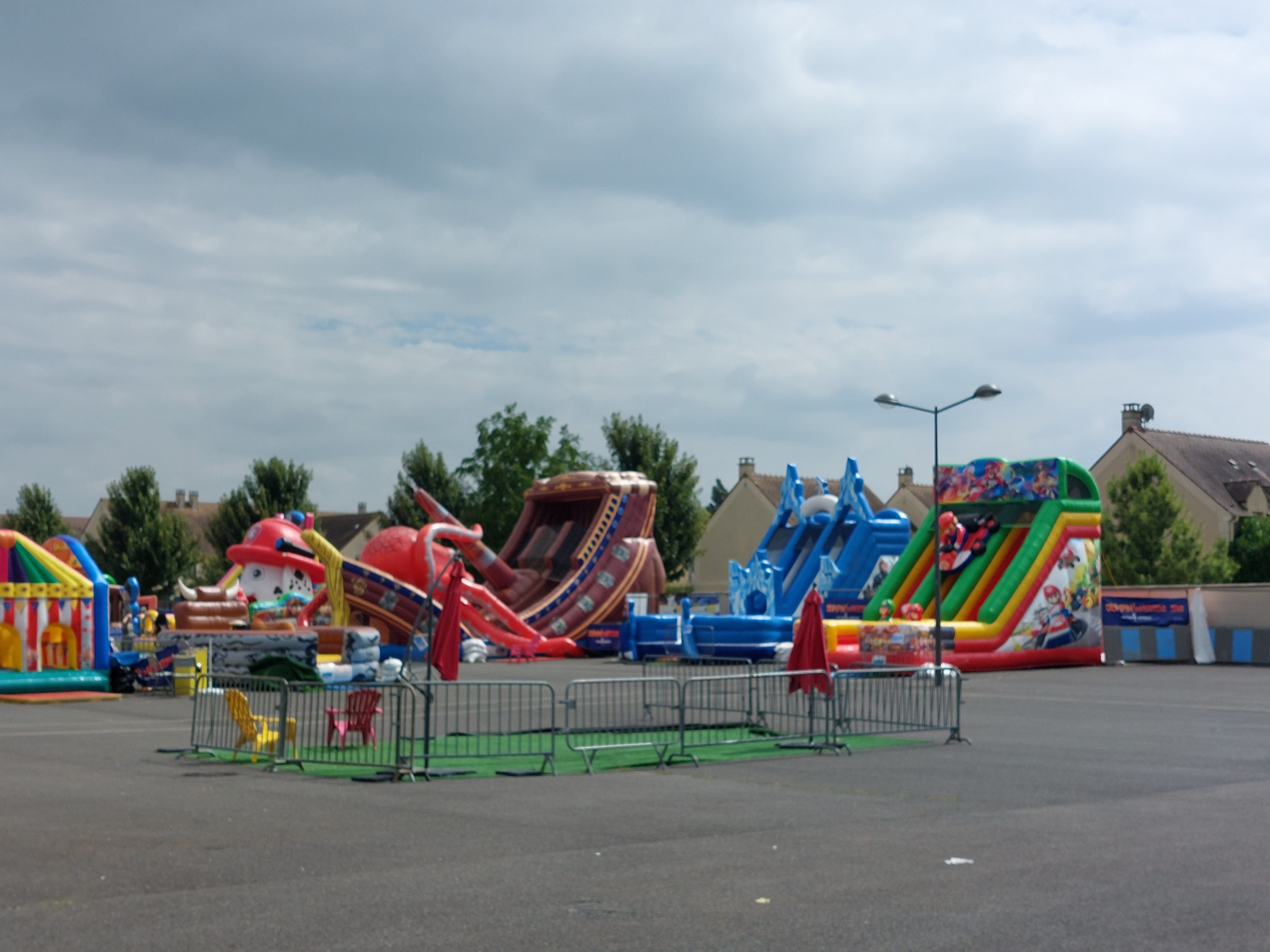 Bruyères-sur-Oise, mardi 20 août 2024. Les structures gonflables sont de nouveau accessibles depuis le 16 août. LP/T.C.