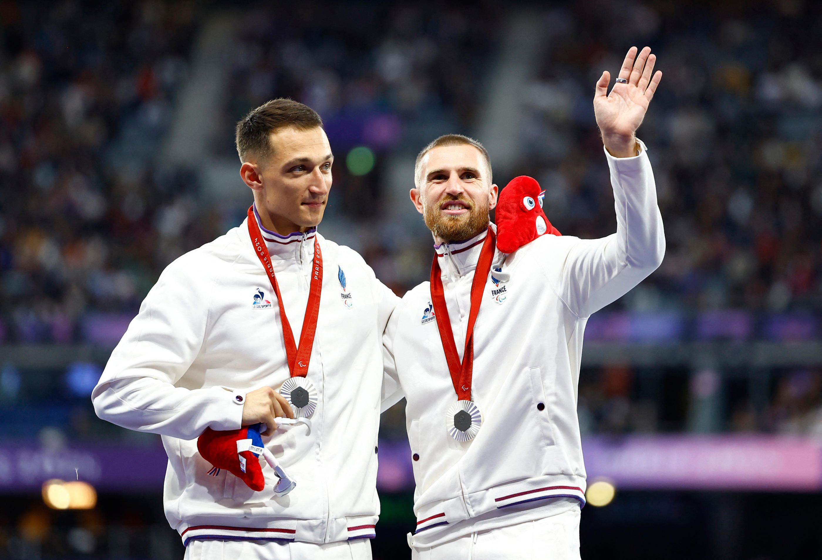 Un an et demi après le début de leur collaboration, Timothée Adolphe décroche avec son guide Charles Renard la médaille d'argent sur 100 m (T11). Reuters/Thomas Mukoya