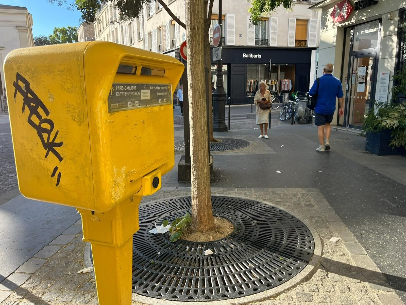 La Poste teste de nouvelles boîtes aux lettres intelligentes à Paris