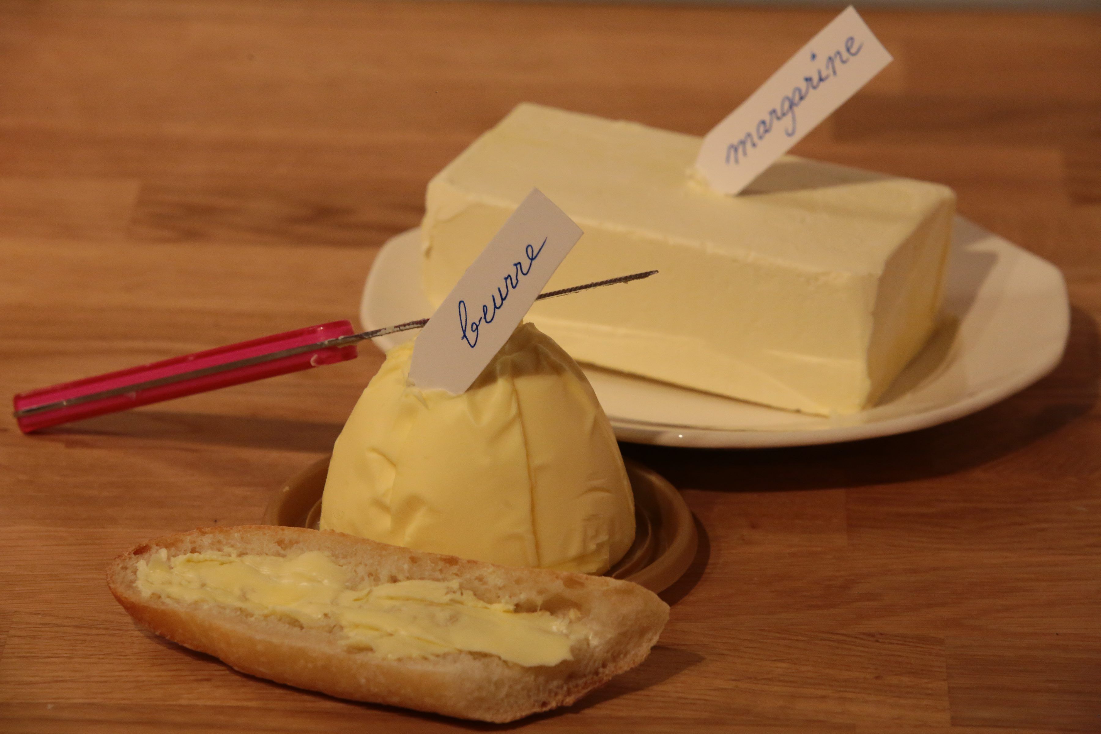 Pour le beurre comme pour la margarine, mieux vaut se limiter à 10 à 20 g par jour pour ses tartines. LP/Philippe Lavieille