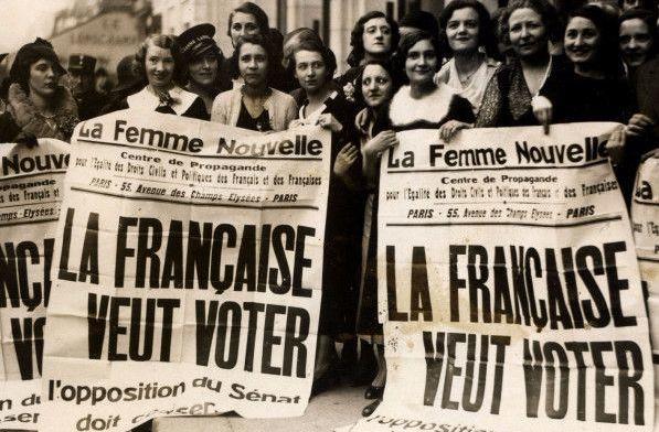 <b></b> En France, les femmes ont pu voter pour la première fois en 1945. 
