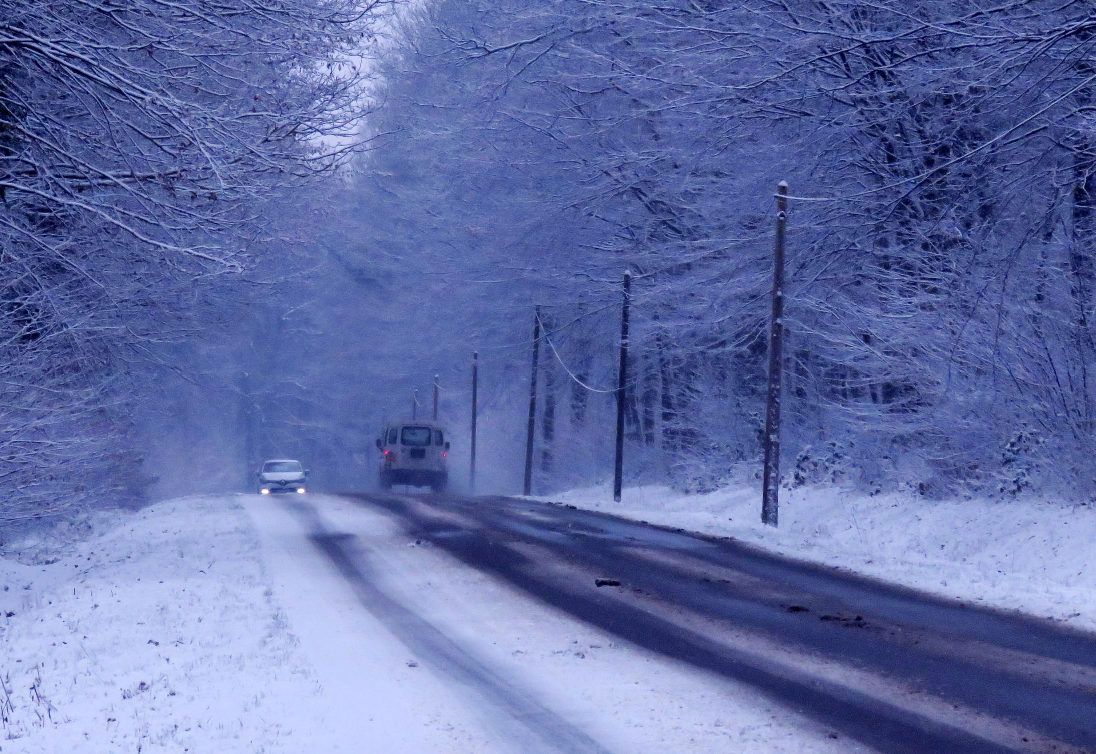 Si c'est le verglas qui est le plus craint pour ce mercredi matin, la neige devrait suivre et créer des perturbations sur les routes de l'Oise (Archives). LP/Patrick Caffin