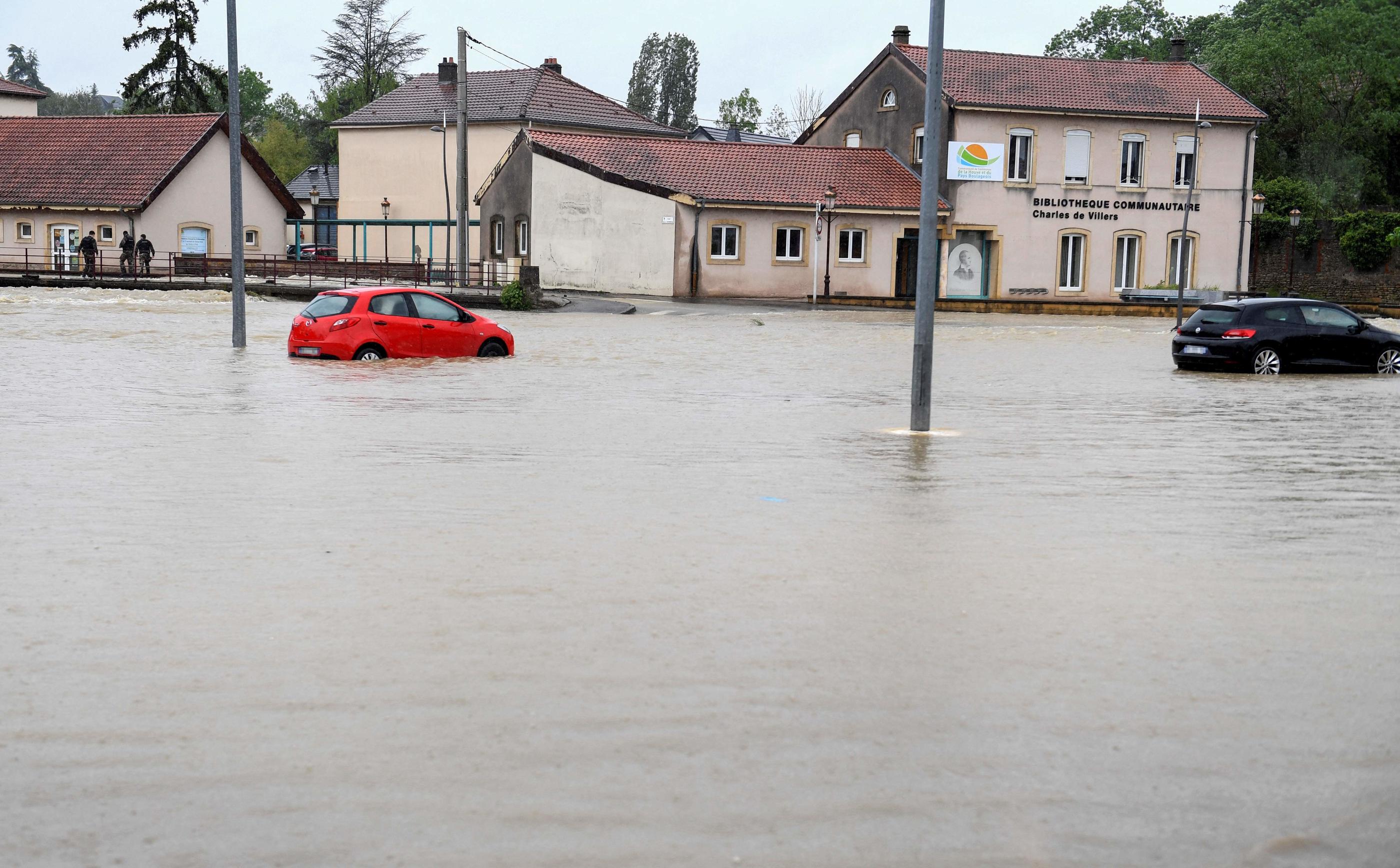 Le département de la Moselle (ici à Boulay-Moselle), dans l'est de la France, a connu des précipitations records, vendredi 17 mai, entraînant d'importantes inondations dans de nombreux villages. AFP/Jean-Christophe Verhaegen
