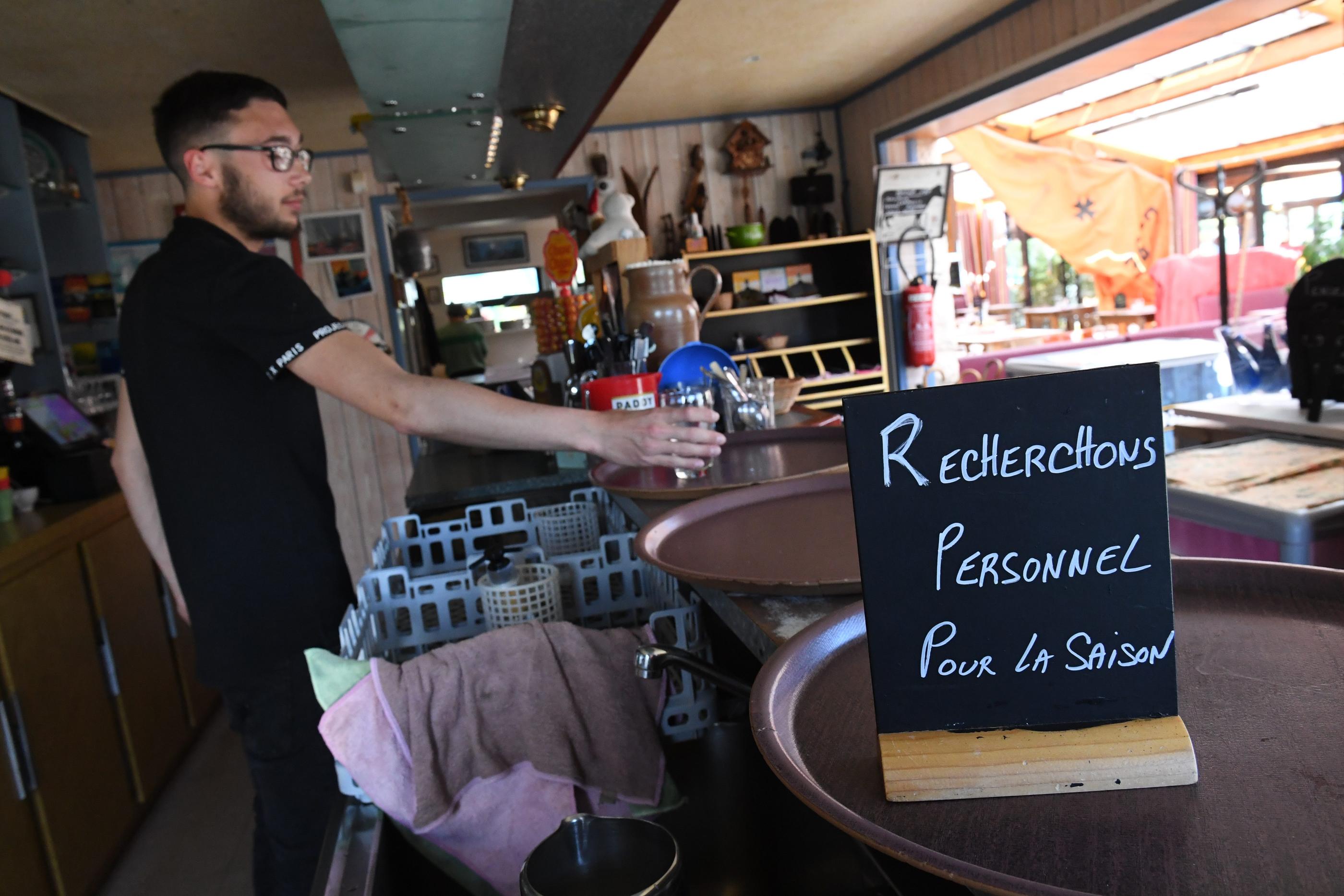 Les secteurs de la restauration, du tourisme et de l'agriculture connaissent une crise des vocations. PhotoPQR/Le Télégramme/Nicolas Créach