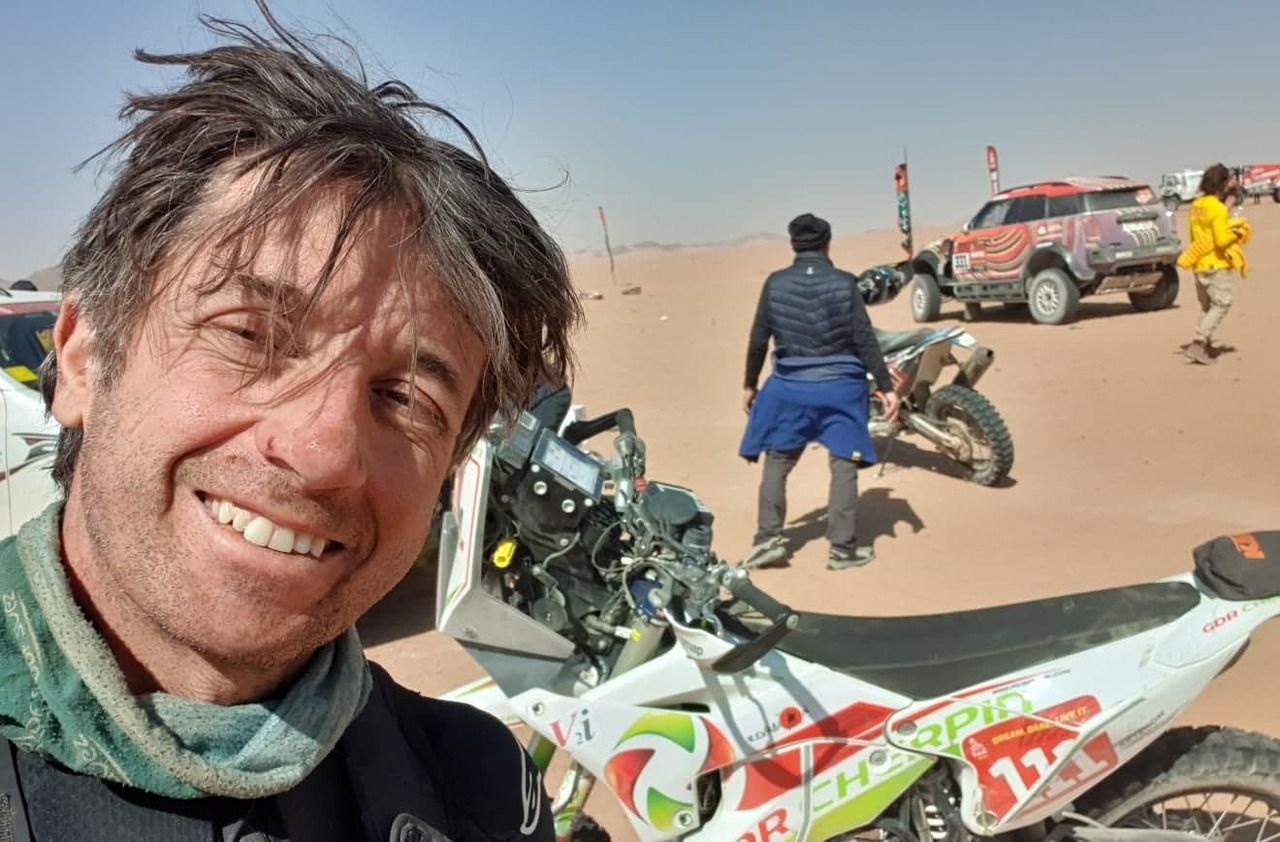 Photo of Dakar 2021: un motociclista francés en coma tras un grave accidente