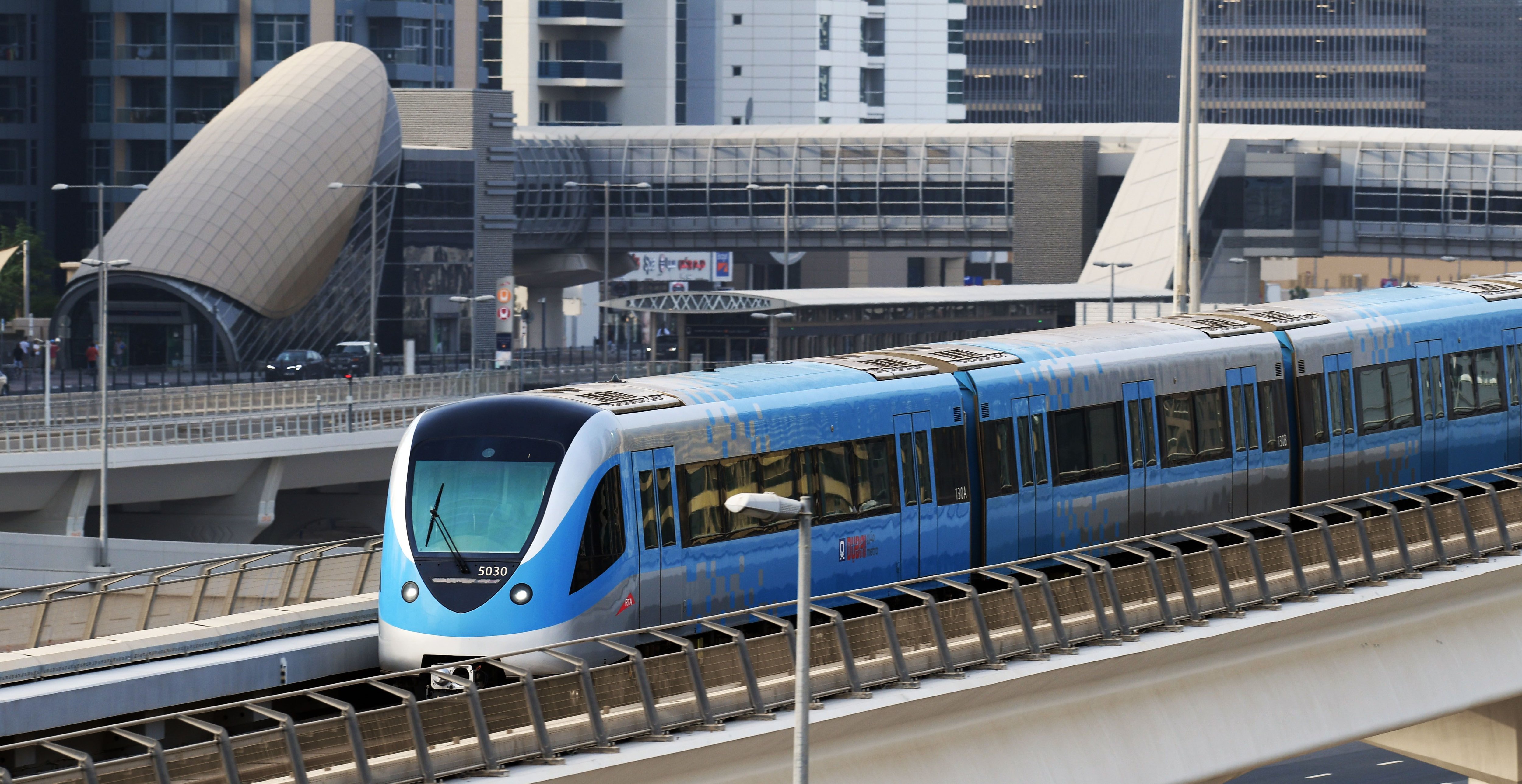 Le métro automatique de Dubai est opéré par Keolis depuis 2021 avec Mitsubishi. Le groupe français s'est imposé comme leader mondiale sur les lignes automatiques.