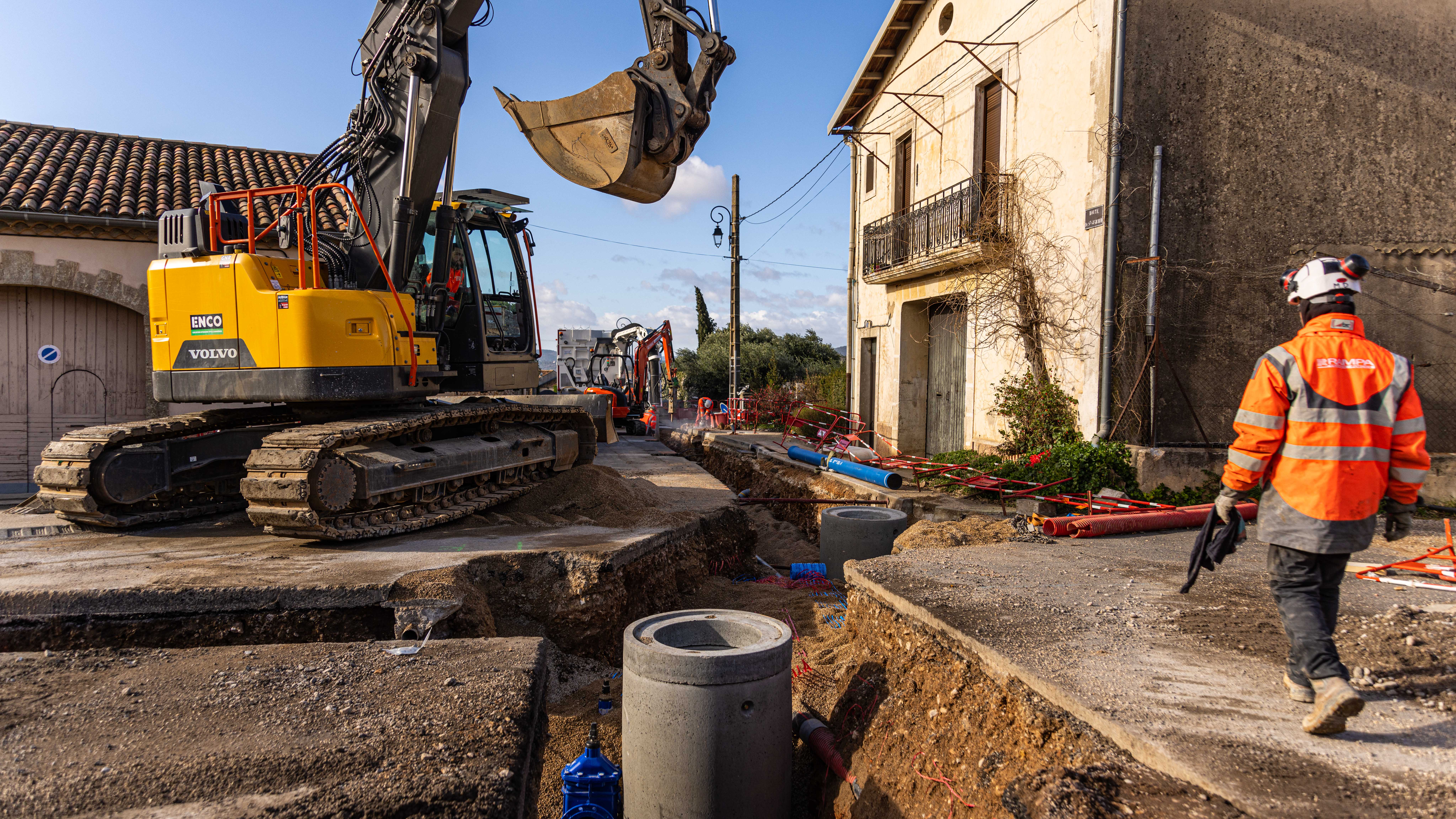 La communauté de communes de la Vallée de l'Hérault investit désormais chaque année entre 6 et 8 millions d'euros pour renouveler son réseau d'eau potable et d'assainissement. CCVH/V. Bevos