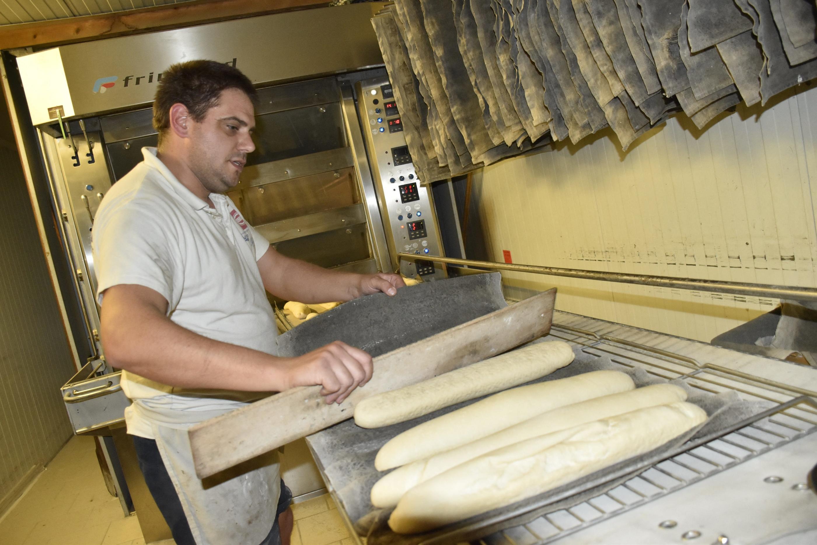 Installé depuis quinze ans à Greneville-en-Beauce, Kevin Robion a été contraint de fermer sa boulangerie. DR/ Aurelie Richard