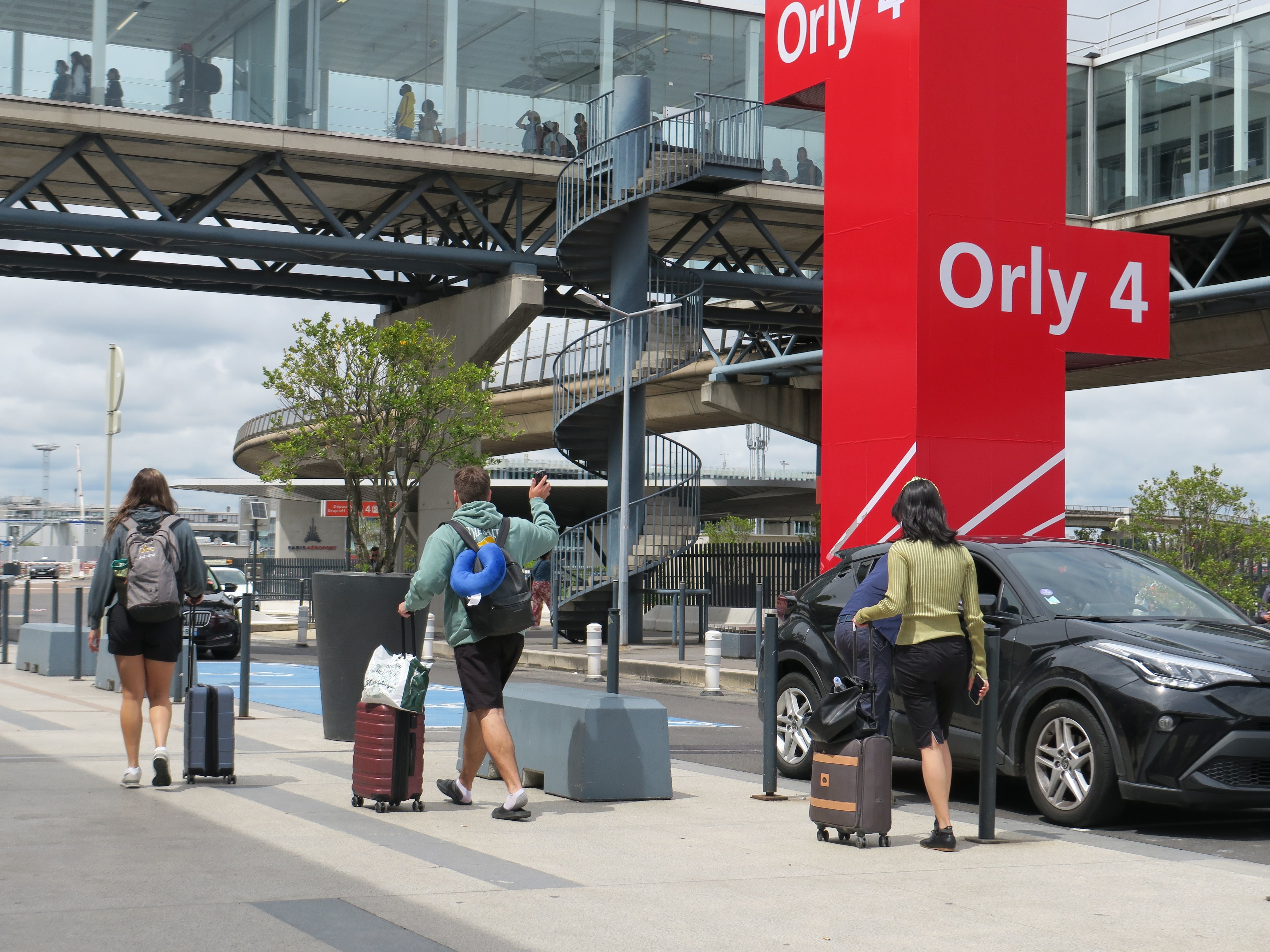 Aéroport d'Orly, le 17 juin. L'arrivée du métro 14 à l'aéroport Paris-Orly sera utile aux passagers mais aussi à une partie des 28000 salariés du site qui n'y travaillent pas en horaires décalés. LP/Marine Legrand