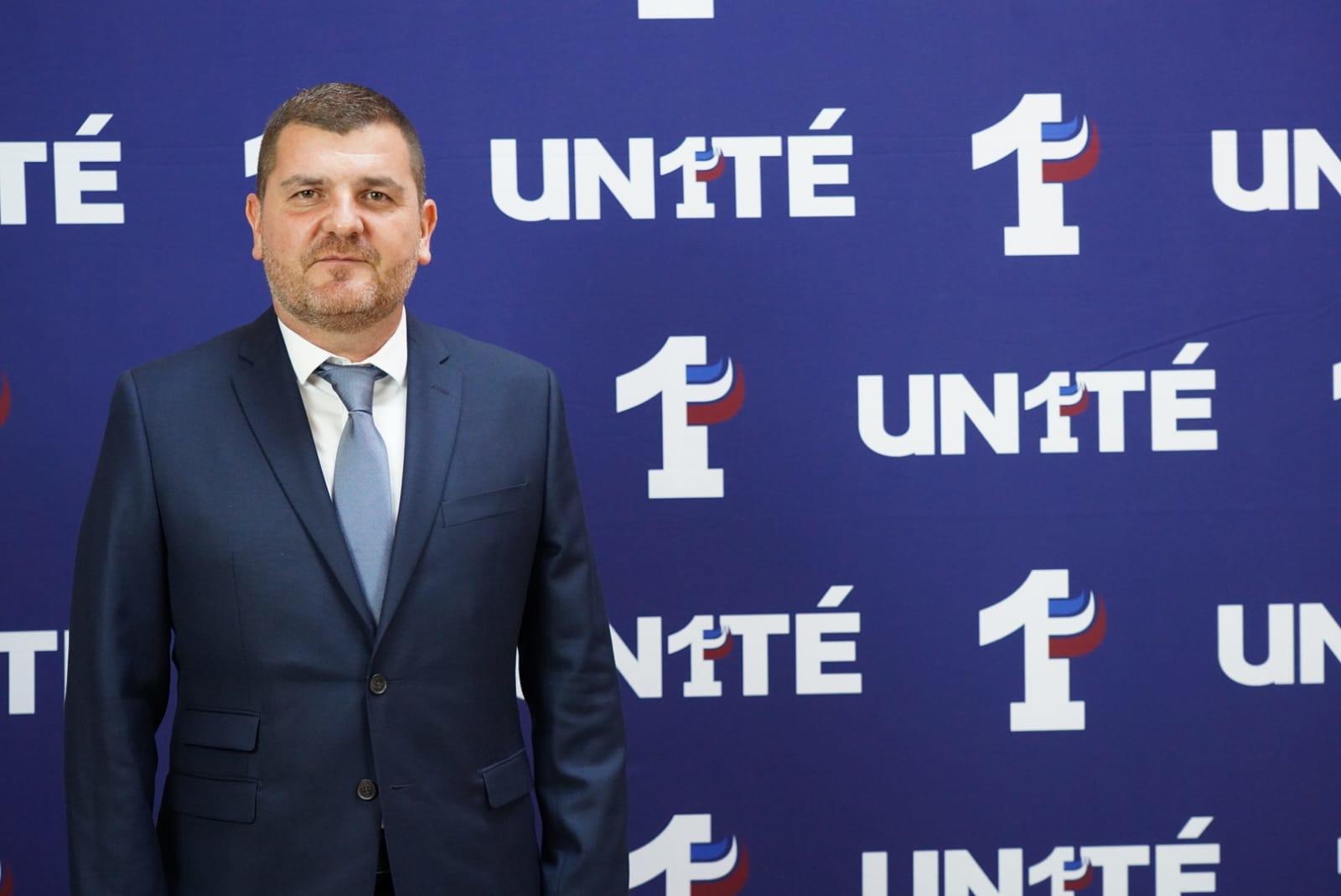 Grégory Joron, patron du syndicat de police Unité SGP-FO, annonce ce mercredi le nouveau nom de son syndicat, rebaptisé UN1TÉ. DR