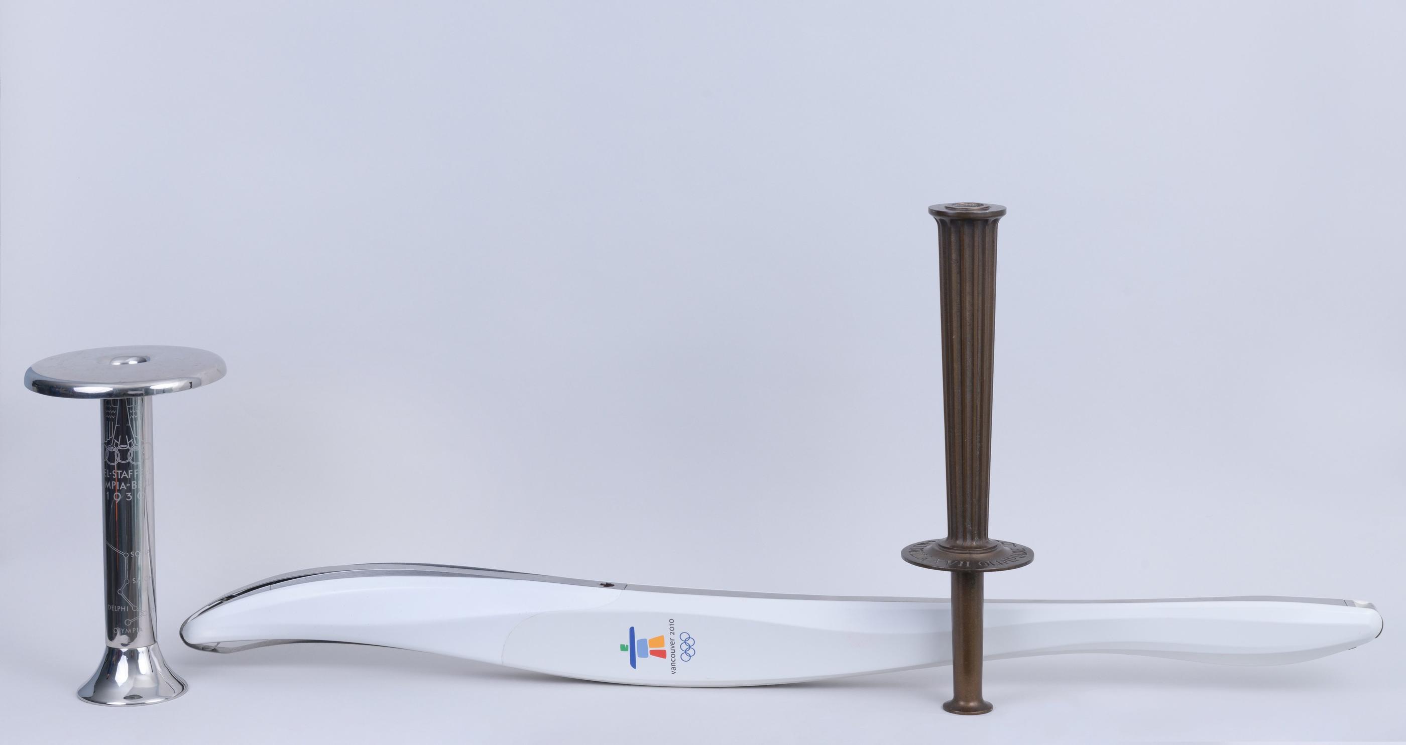 Cette torche des Jeux Olympiques de Grenoble vendue à prix d'or