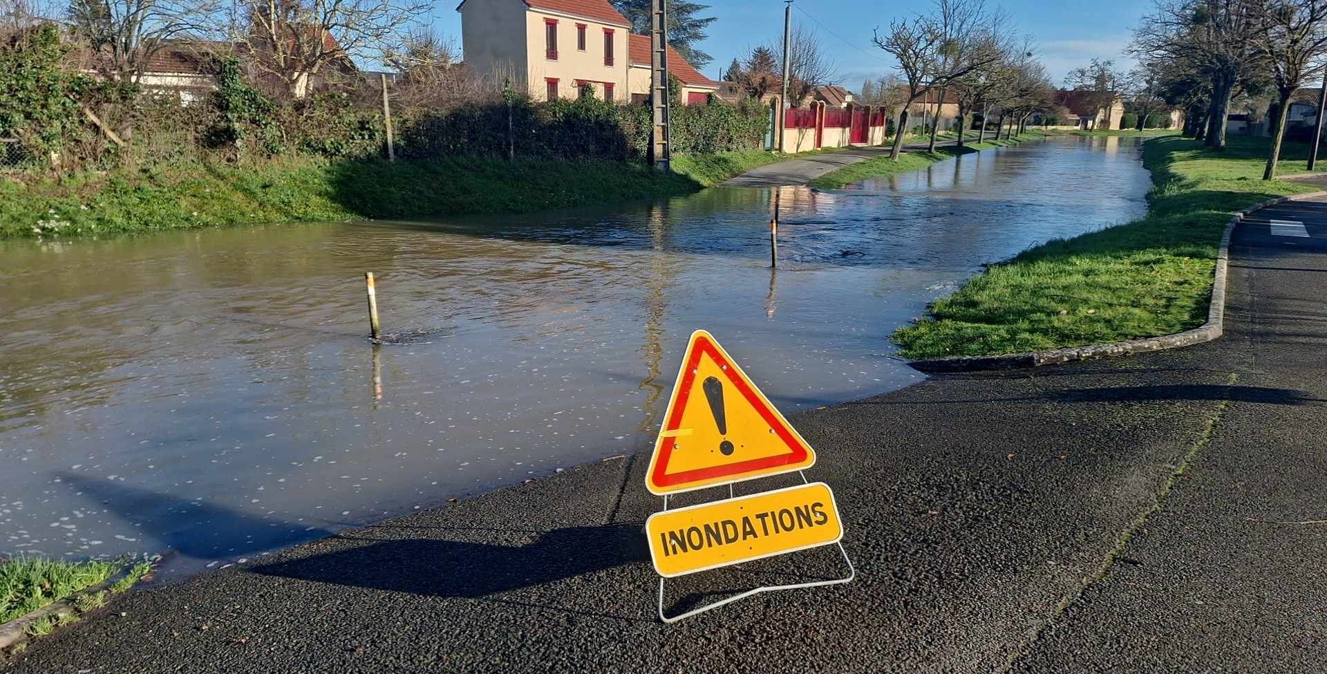Pluies abondantes : les inondations « par remontée de nappe », l'autre  menace pour les régions sous l'eau - Le Parisien