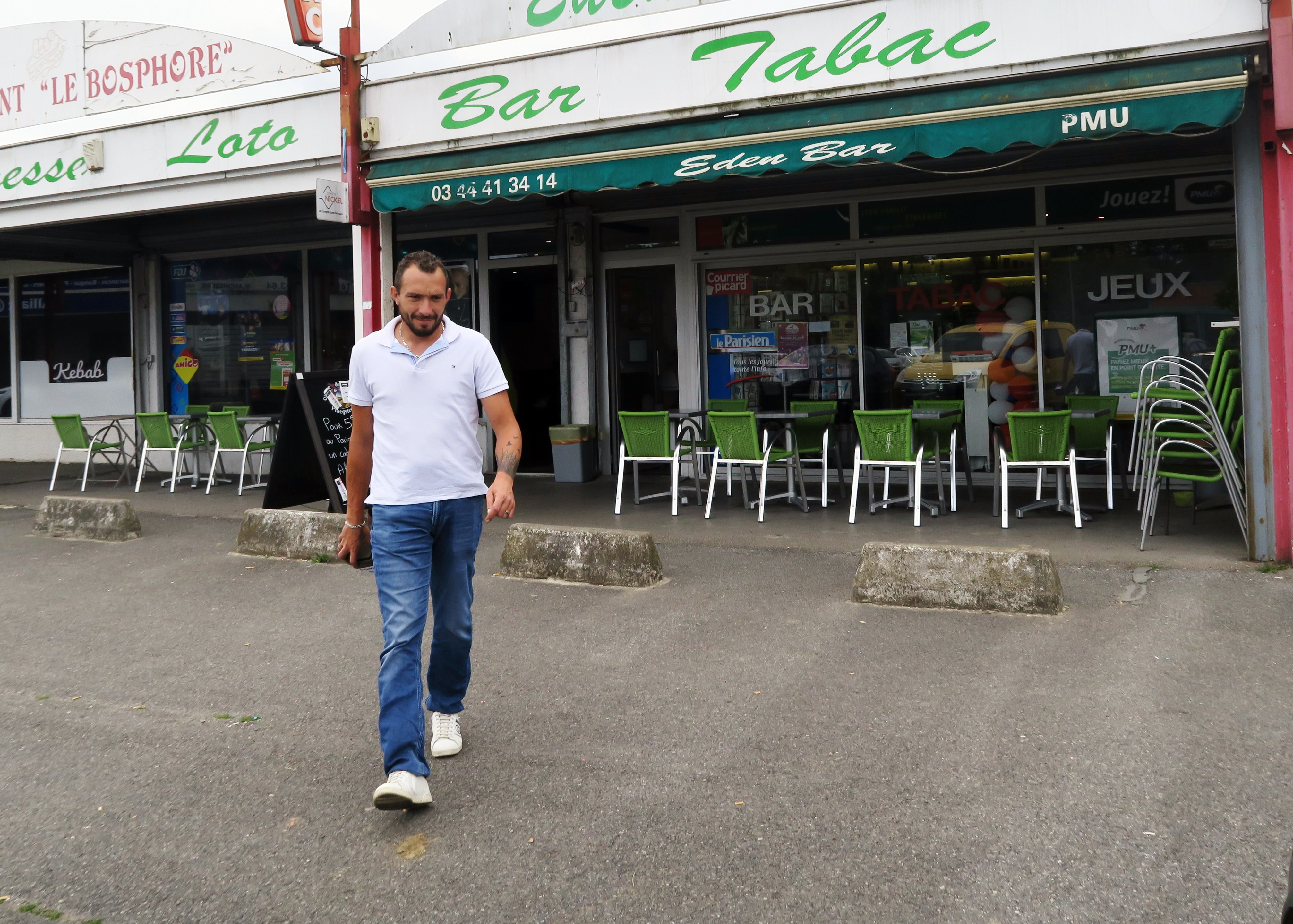 Moyvillers (Oise), le 1er juillet. « C’est le moment pour le RN et la droite de prouver qu’ils peuvent le faire », dit Matthieu, rencontré dans la 5e circonscription. LP/Armelle Camelin