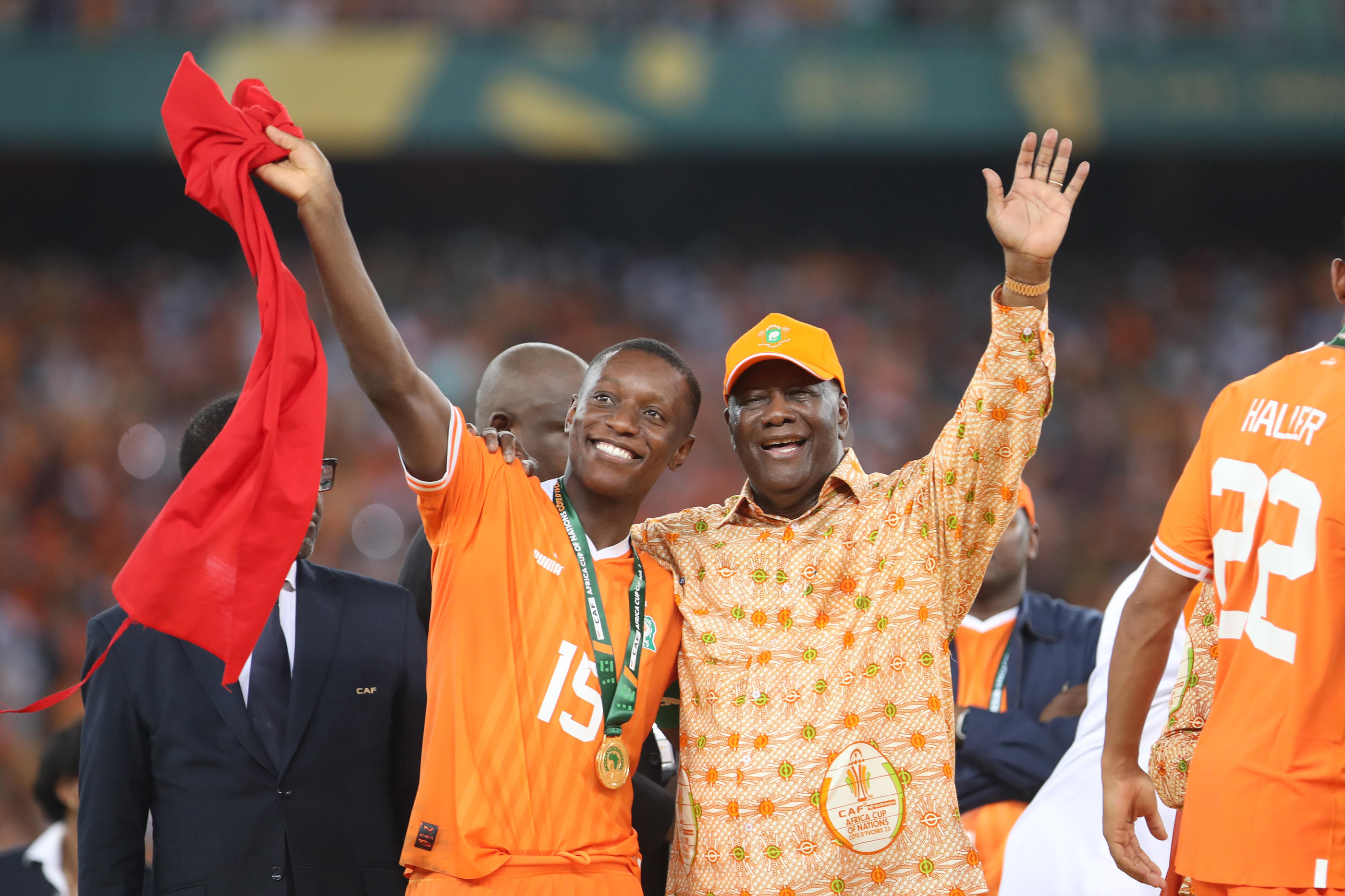 Drapeau du Maroc à la main, Max-Alain Gradel savoure le sacre ivoirien. Icon Sport/Weam Mostafa