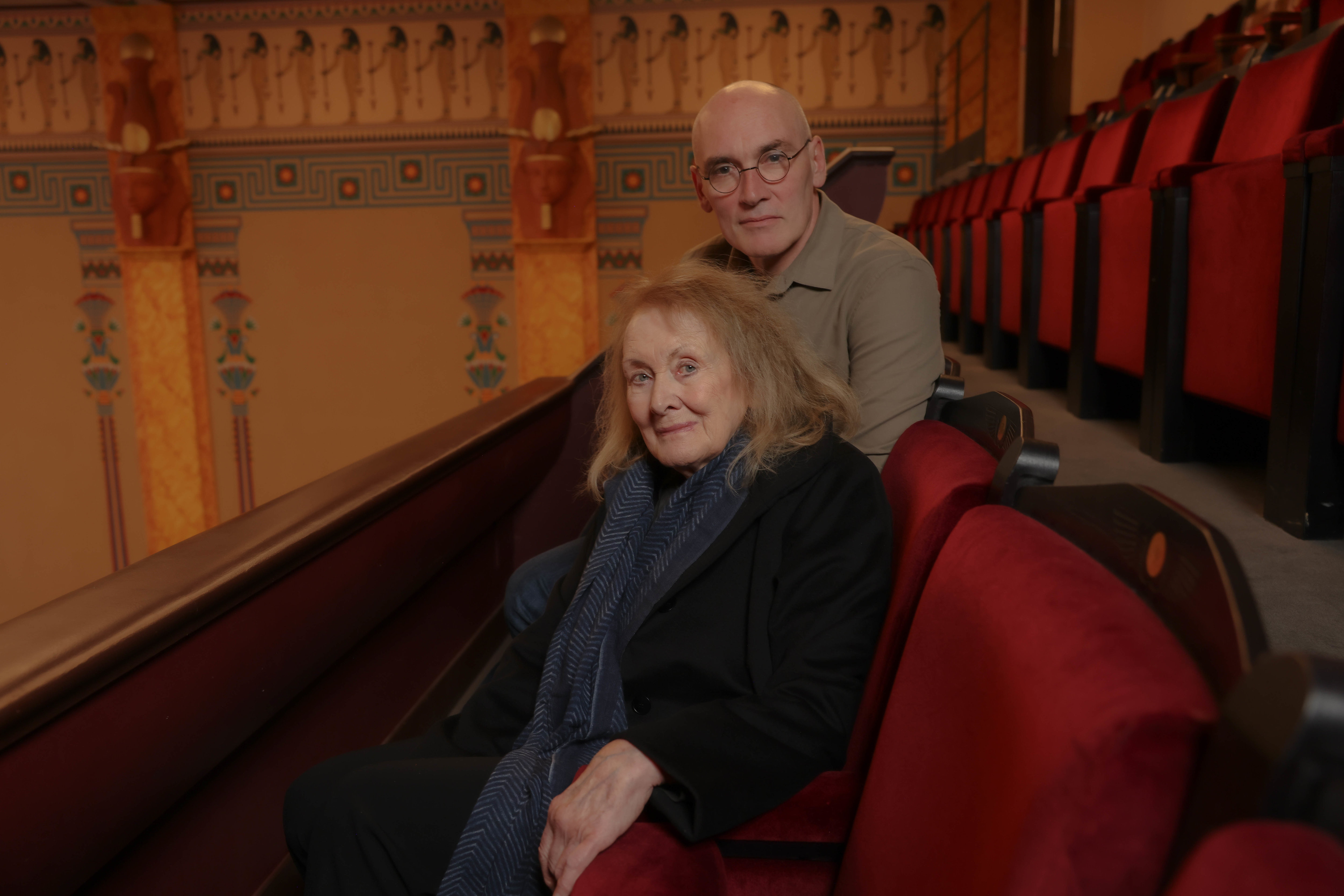 Annie Ernaux, prix Nobel de littérature 2022, a signé avec son fils David Ernaux-Briot «les Années Super 8», qui livre, à travers un montage de films familiaux réalisés entre 1972 et 1981, un récit intime et collectif. LP/Olivier Lejeune