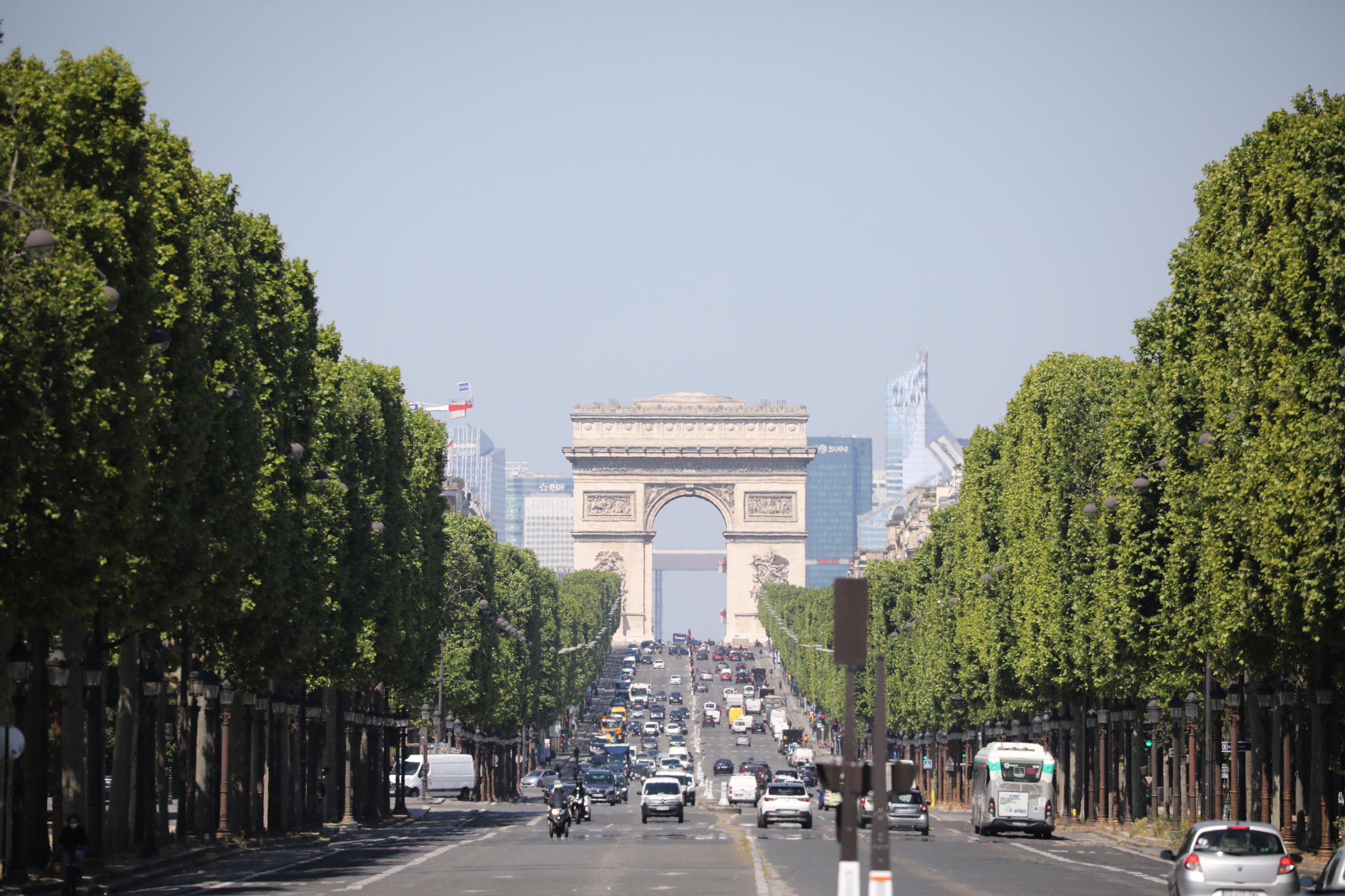 Paris Arrete En Train De Consommer Du Gaz Hilarant Le Conducteur Ne Sera Pas Poursuivi En Justice Le Parisien