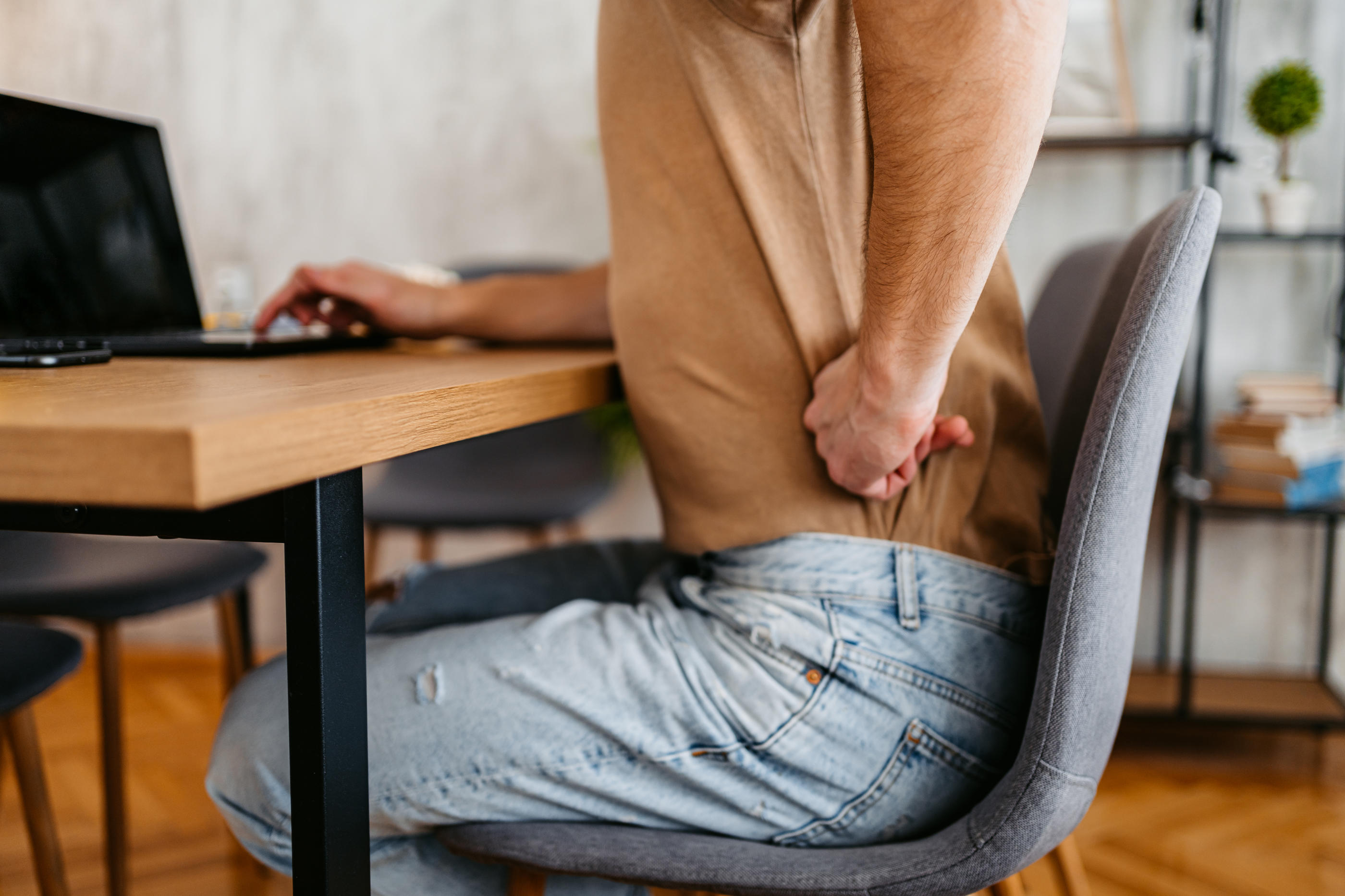 L’application bodih a été conçue avec des professionnels pour offrir de courtes séquences (2 minutes 30 en moyenne) pour bouger, se relaxer ou se concentrer. Istock/urbazon