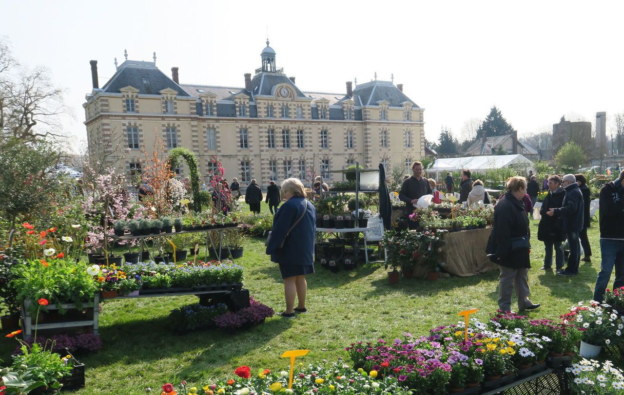 <b></b> Savigny-le-Temple, mars 2017. Une visite gratuite du château de la Grange (ici lors du Printemps des Jardiniers) est organisée dimanche 27 août. 