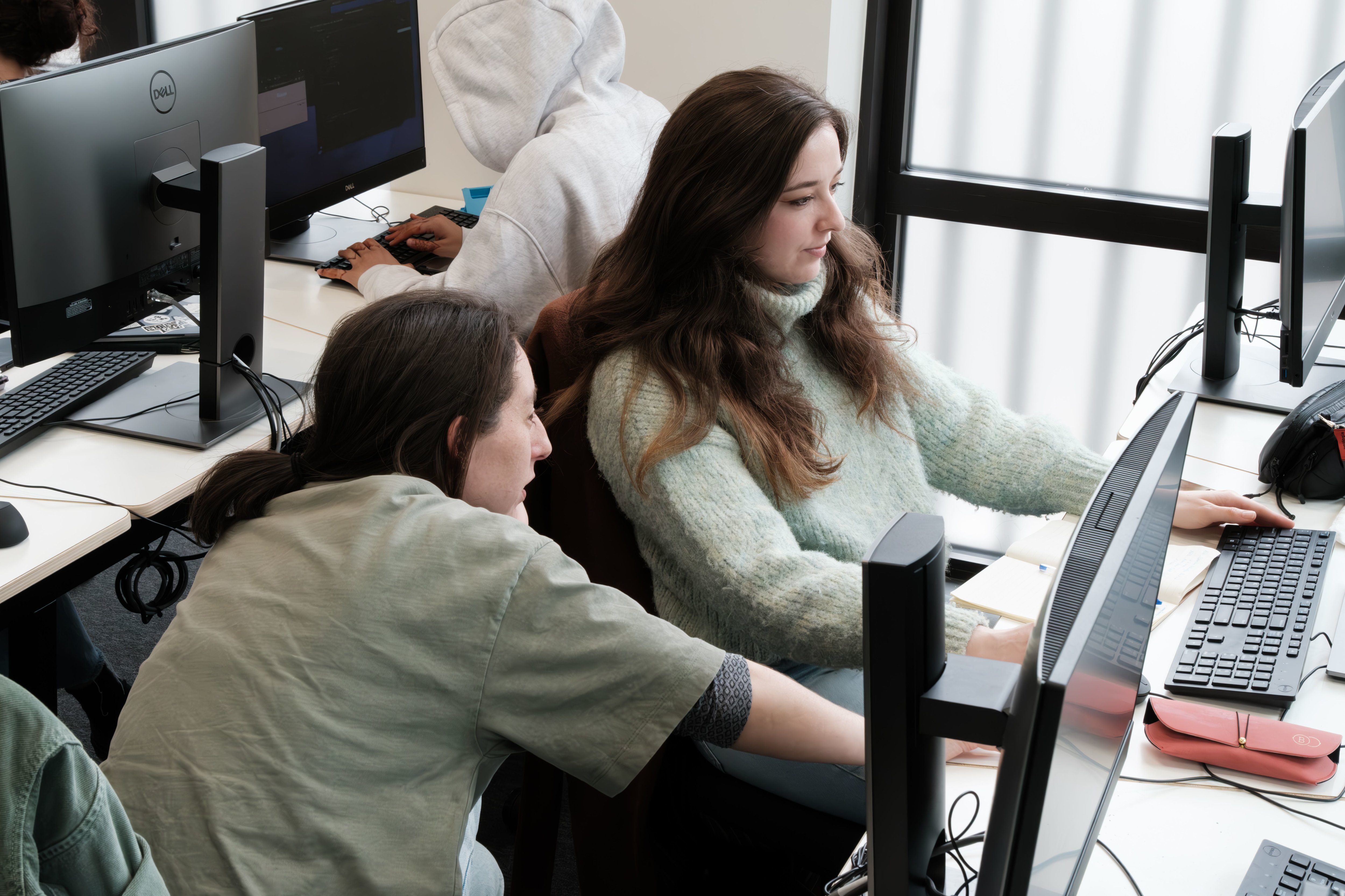 Le stage d'une semaine d'initiation à la programmation, réservé aux femmes, qu'organise chaque année l'École 42, donne envie à 35% d'entre elles de s'inscrire au cursus global. LP/Amélie Dibon