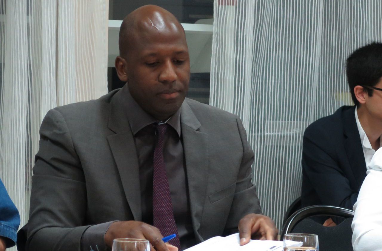 <b></b> Archives. Machiré Gassama dénonce la volonté de certains de le « dégager de la mairie de Corbeil ».