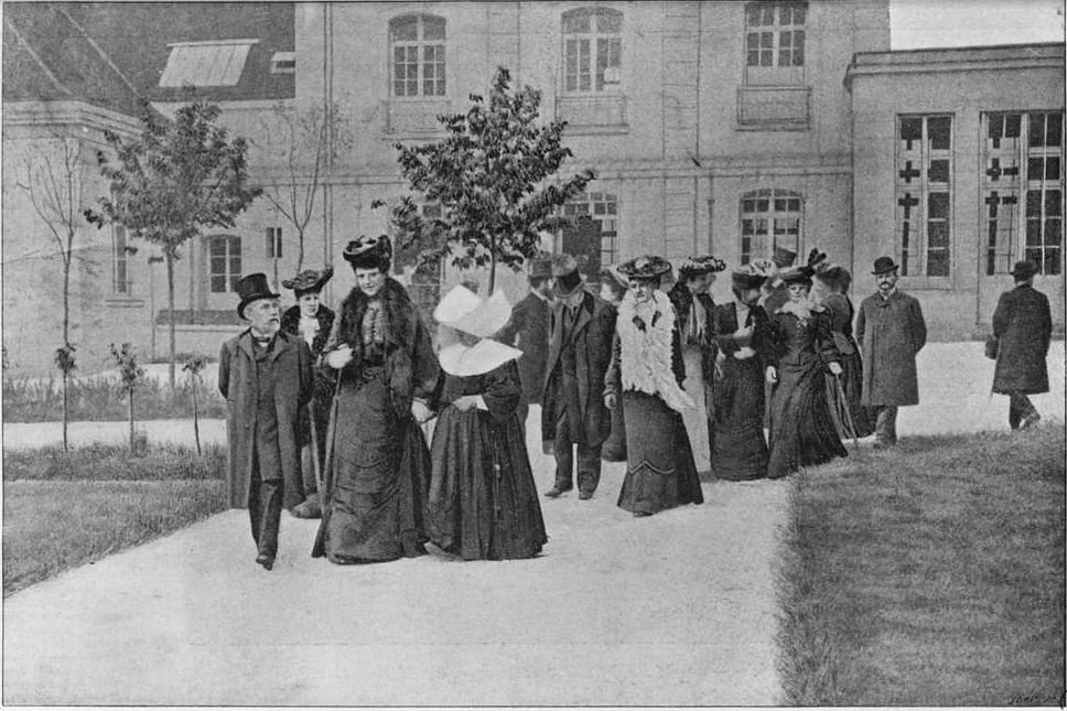 La reine Amélie du Portugal a visité le sanatorium de Villiers-sur-Marne en 1903, qui avait été inauguré en 1896 par le président de la République Félix Faure. DR
