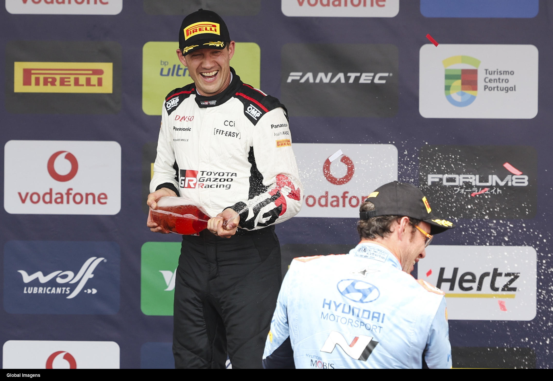 Le pilote Toyota a remporté son sixième rallye du Portugal, un record. (Adelinirelereles/Global Imagens)