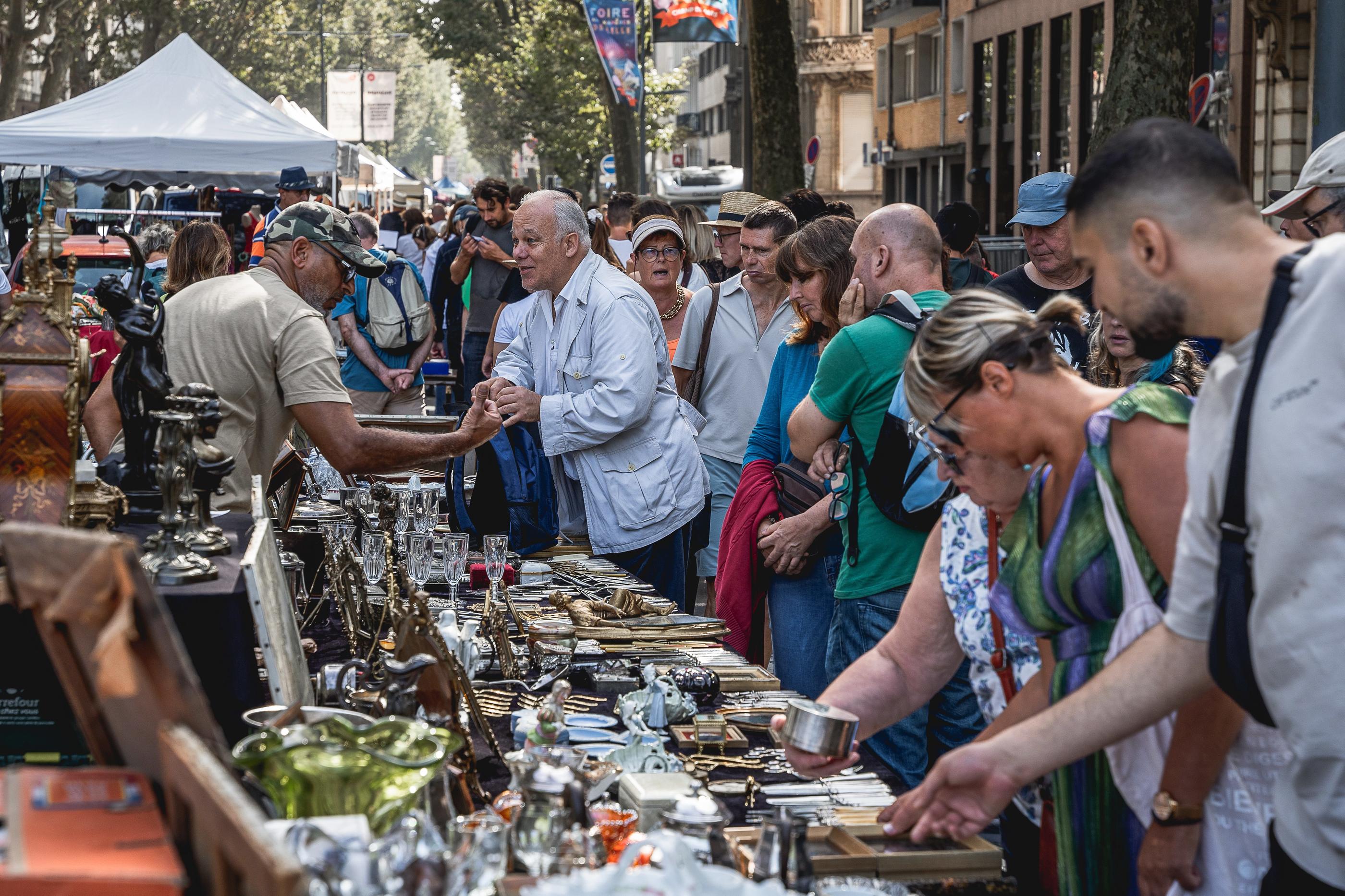 «La manifestation est inscrite dans une démarche de développement durable, puisque la vente de tout produit ou objet neuf (hors commerces sédentaires) y est strictement interdite», souligne la municipalité. PHOTOPQR/Voix du Nord/Charles Bury