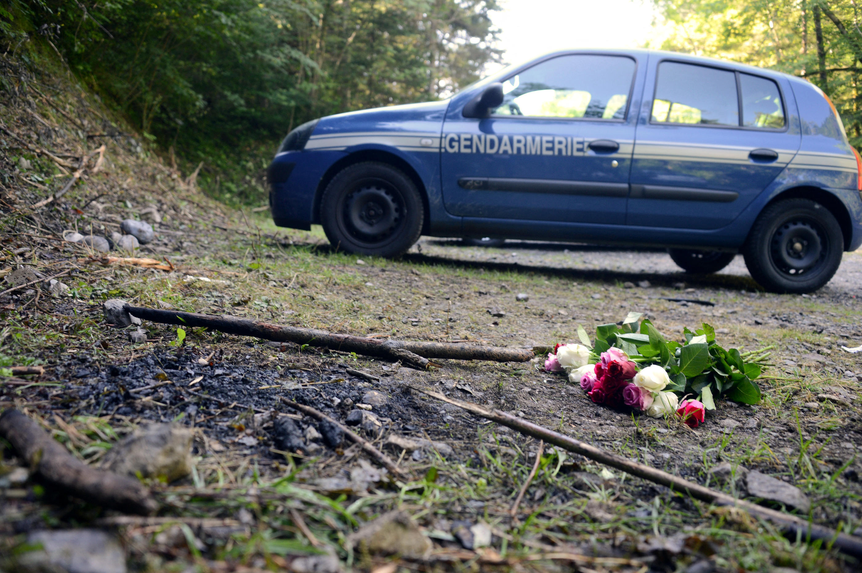 Le 5 septembre 2012, trois membres de la famille Al-Hilli, des Britanniques d’origine irakienne en vacances en Haute-Savoie, et un cycliste français de la région avaient été abattus sur un parking de la route forestière de la Combe d’Ire. AFP/Philippe Desmazes