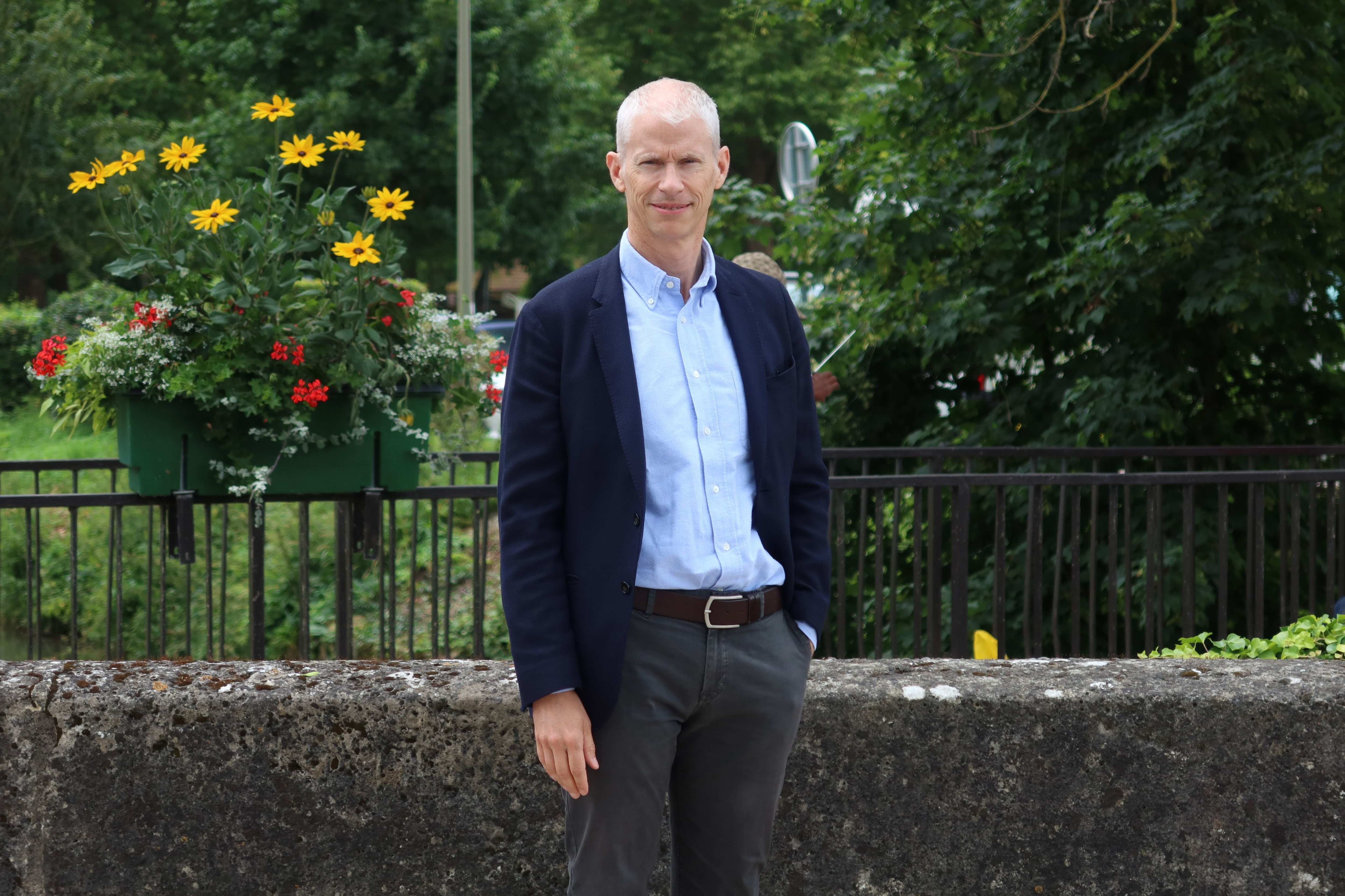 Franck Riester (Renaissance) (ici le 3 juillet à Crécy-la-Chapelle) a remporté le second tour des législatives face au candidat LR-RN Philippe Fontana. LP/Sébastien Roselé